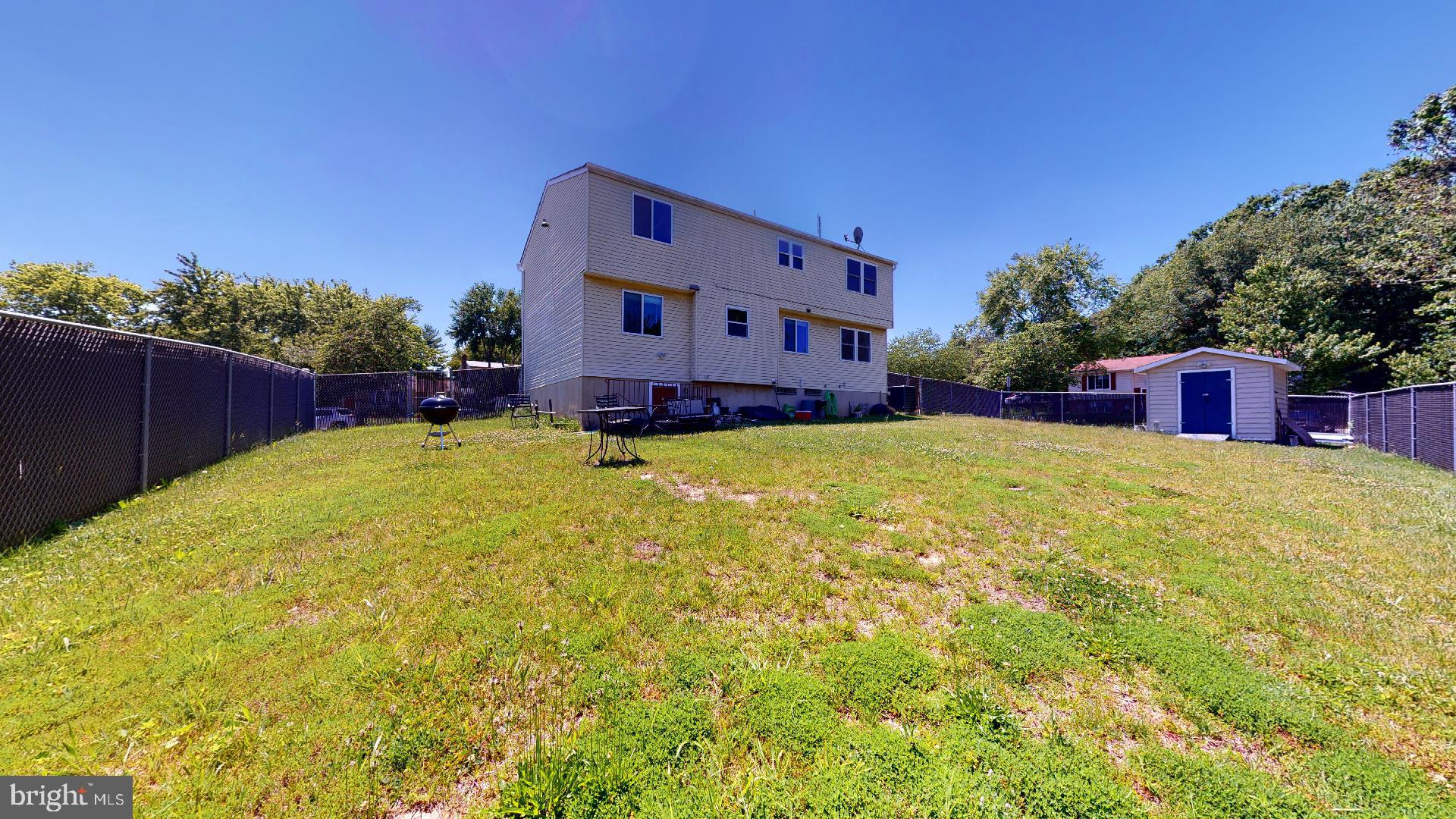 FRANKLIN SQUARE - Residential