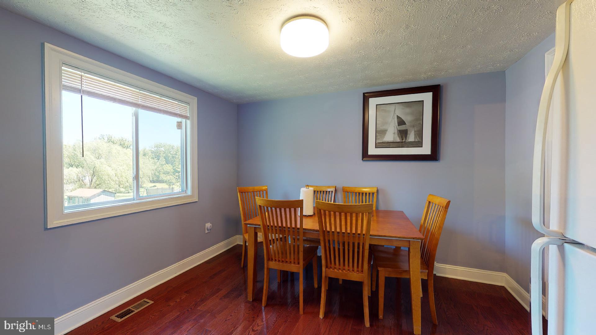 FRANKLIN SQUARE - Residential