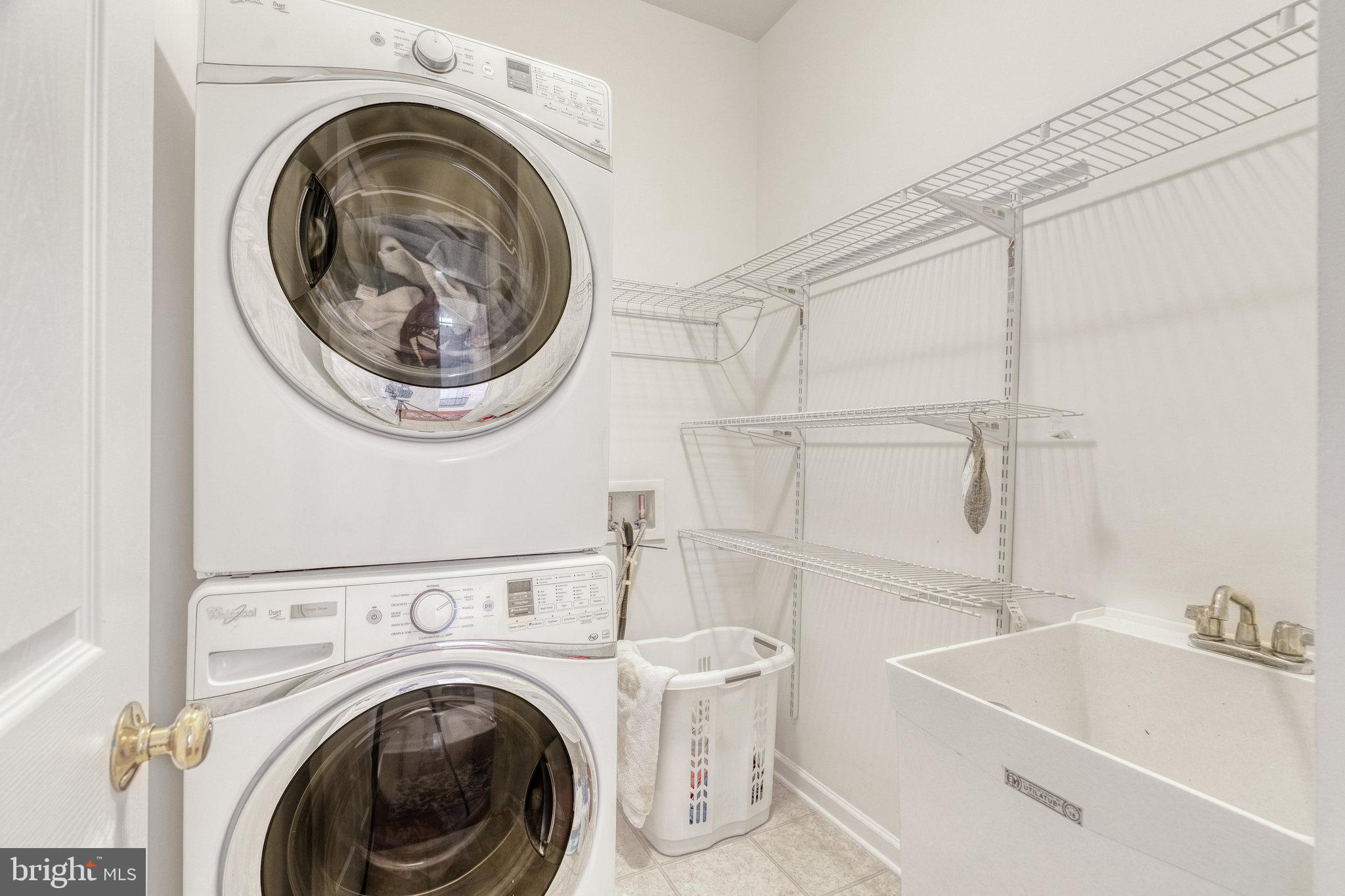 SOUTH RIDING - Residential