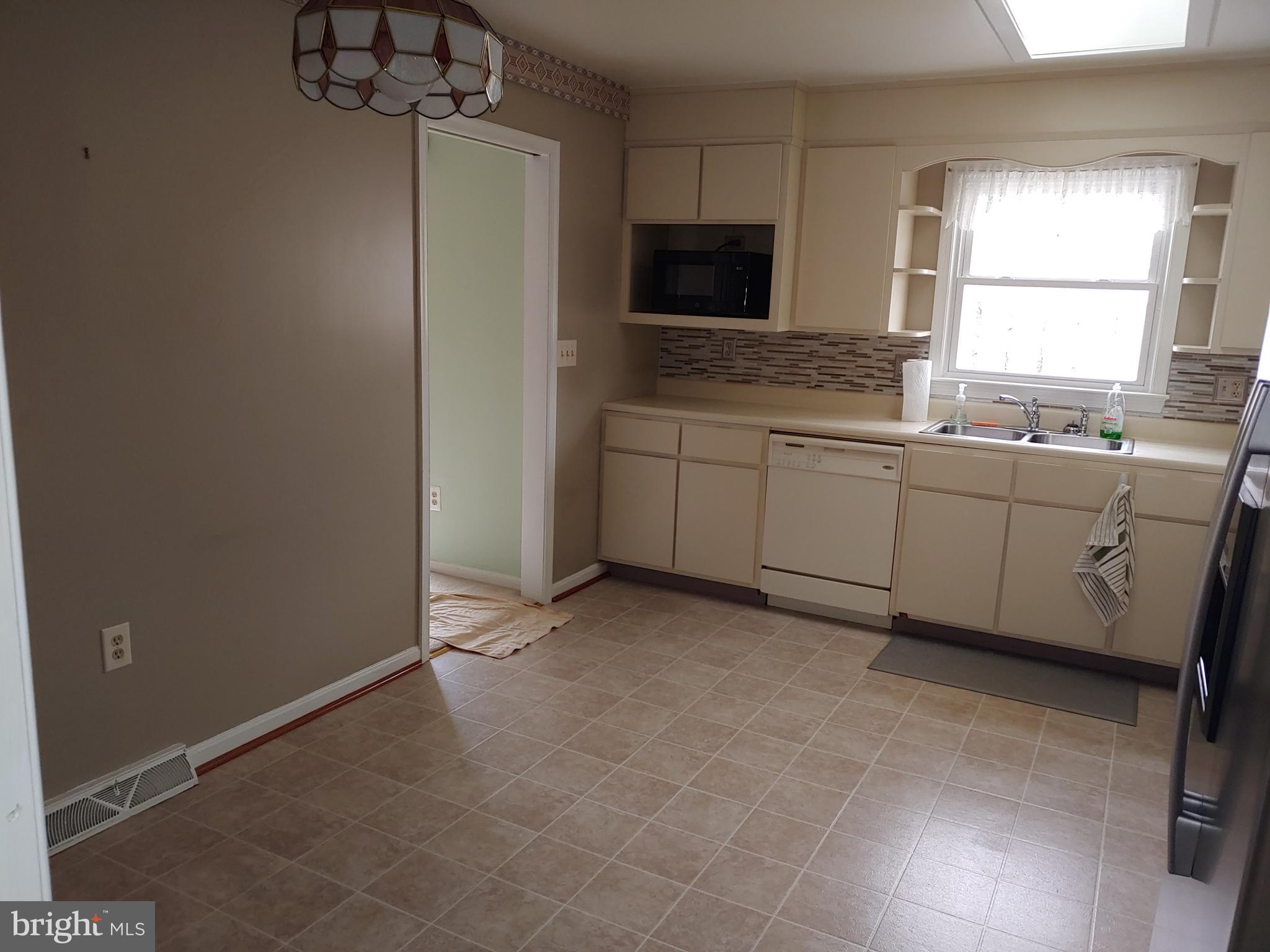 NORTH FERRY FARMS - Residential