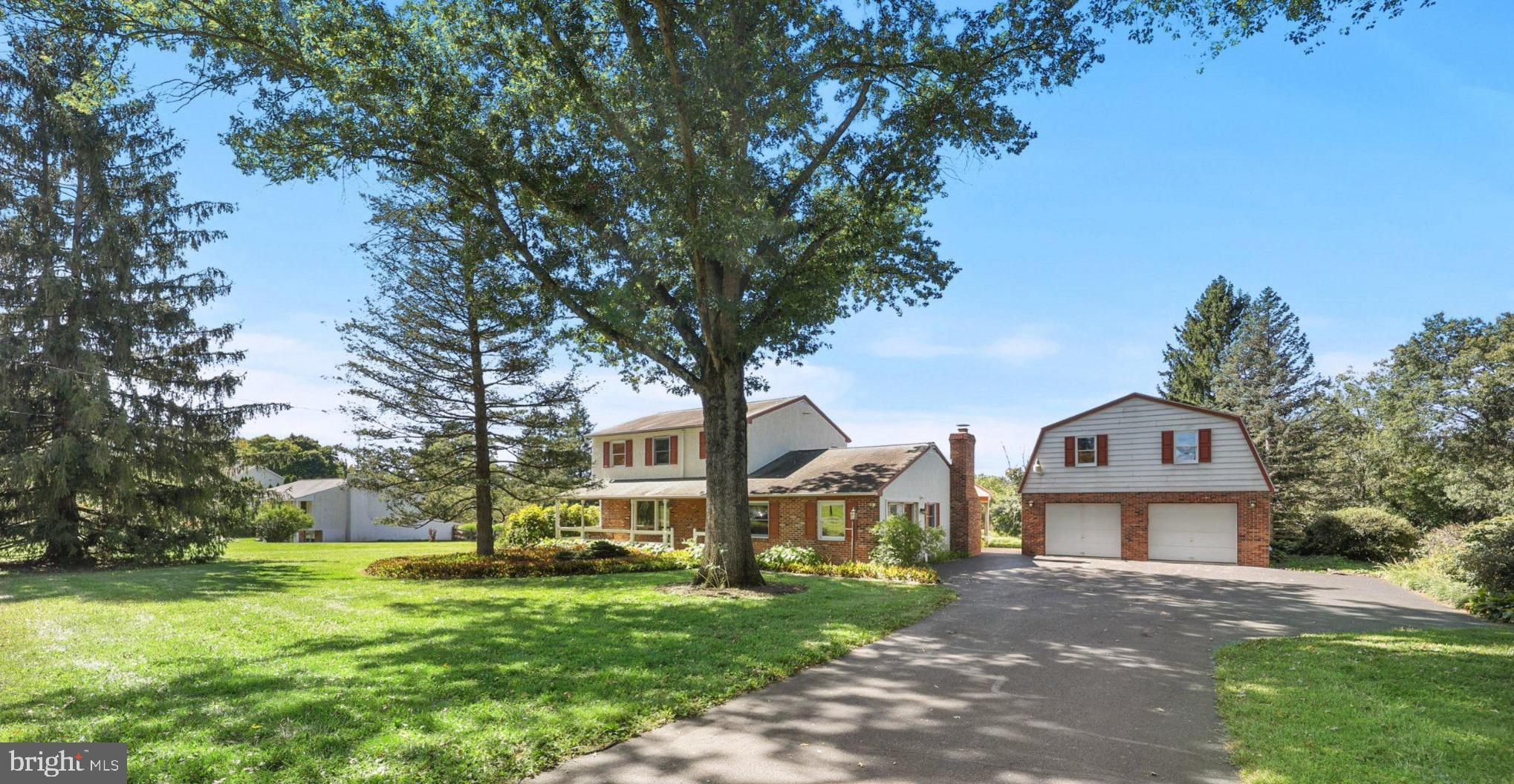 219 HOFFECKER ROAD