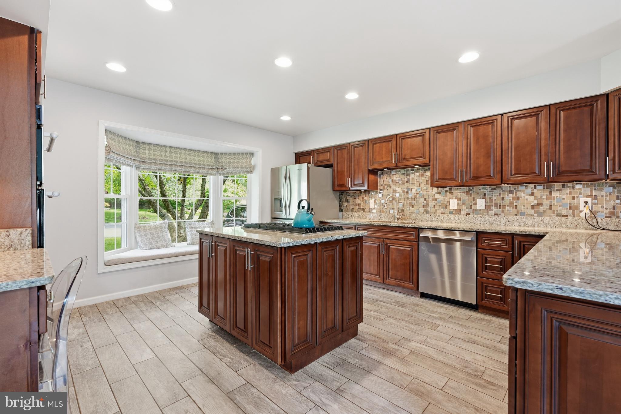 9213 MISTWOOD DRIVE