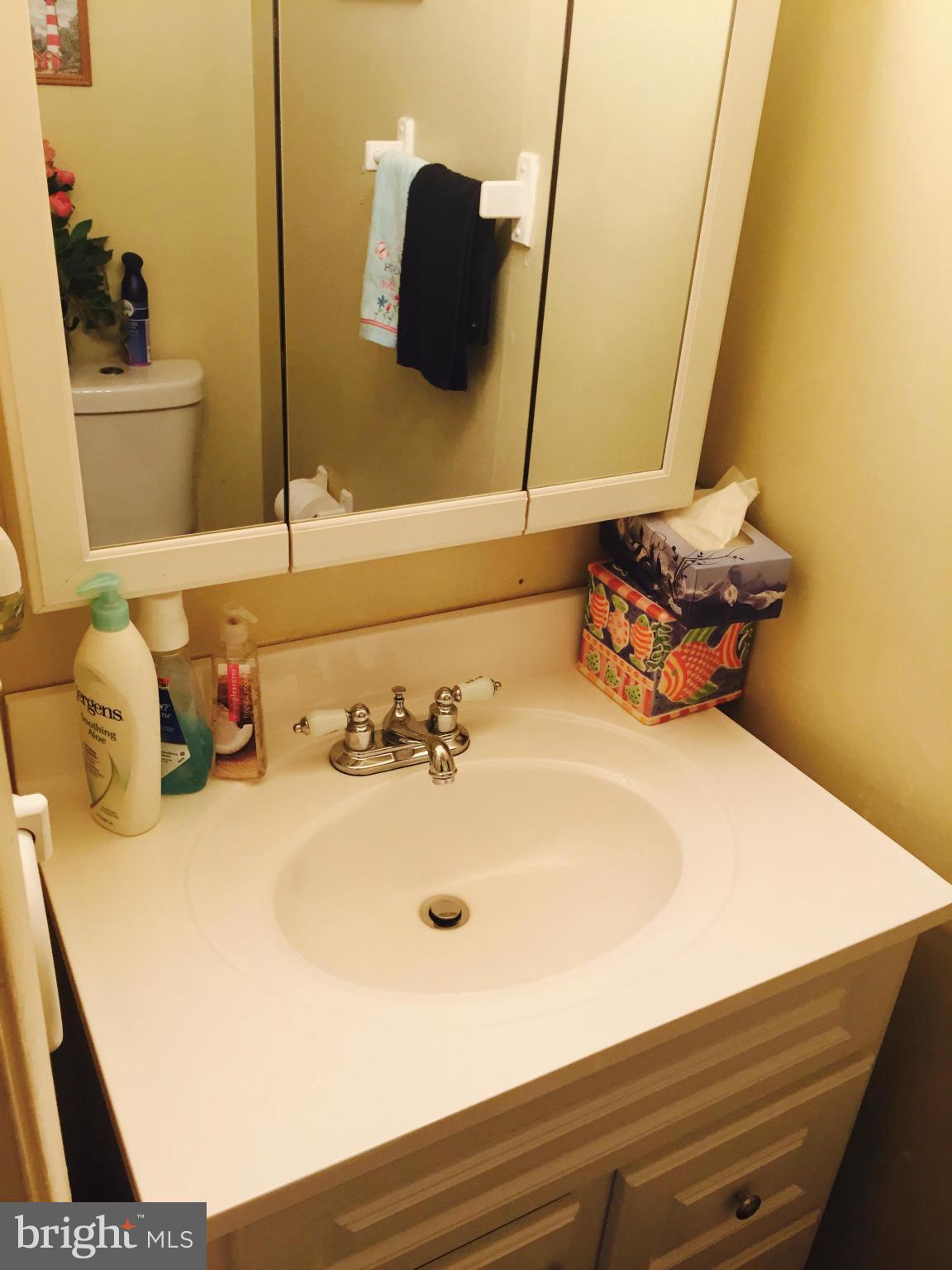 FOUR SEASONS REGIME - Residential