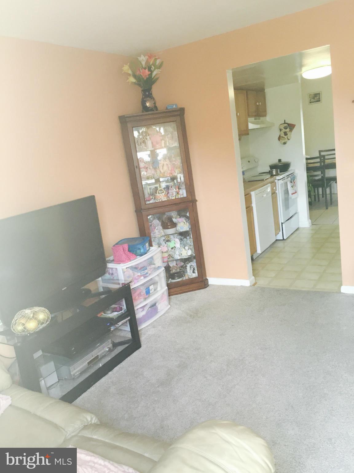 FOUR SEASONS REGIME - Residential