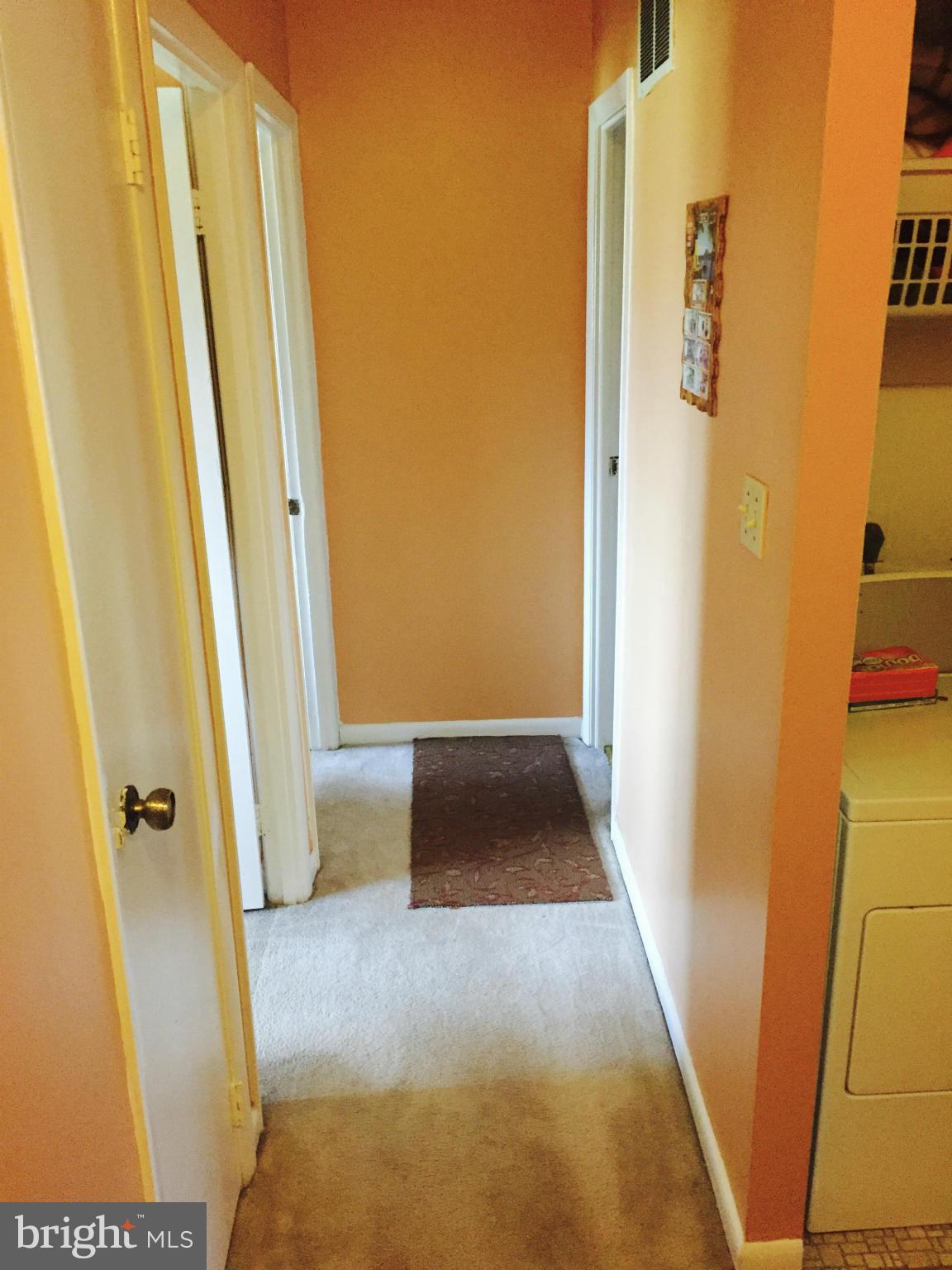 FOUR SEASONS REGIME - Residential