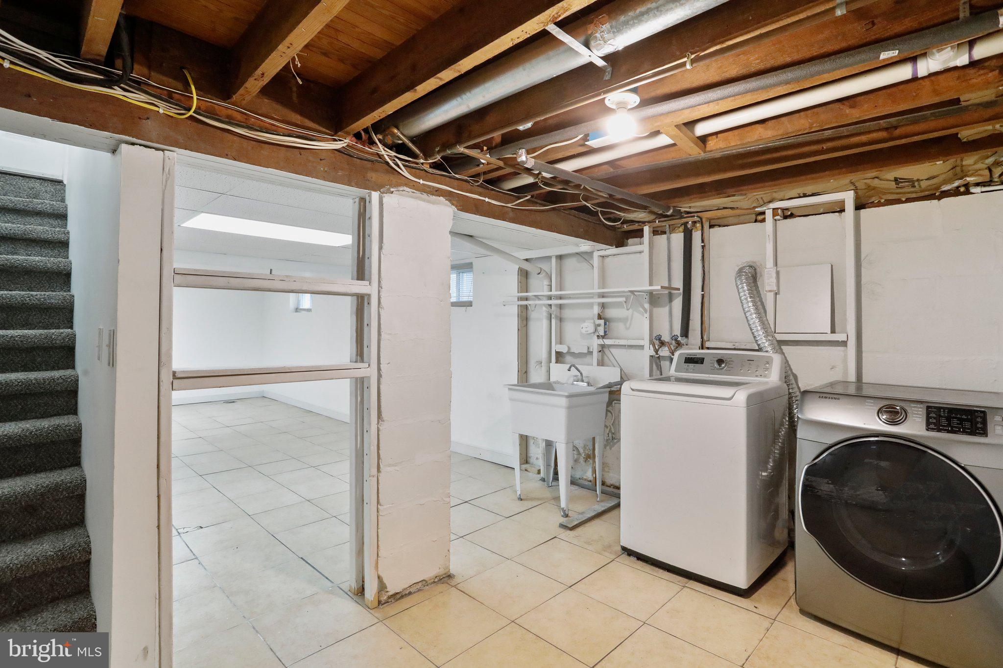 GLEN BURNIE - Residential