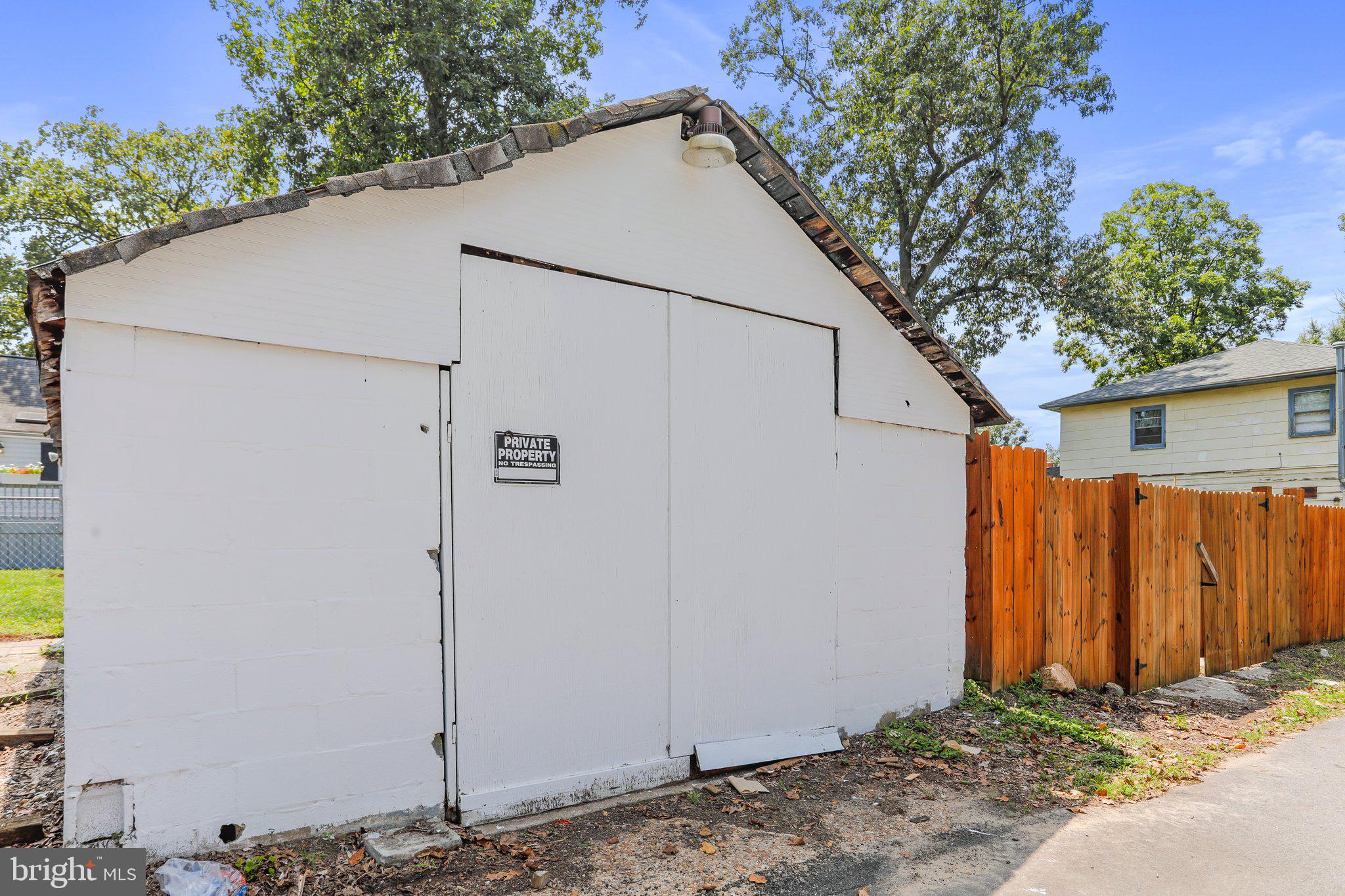 GLEN BURNIE - Residential