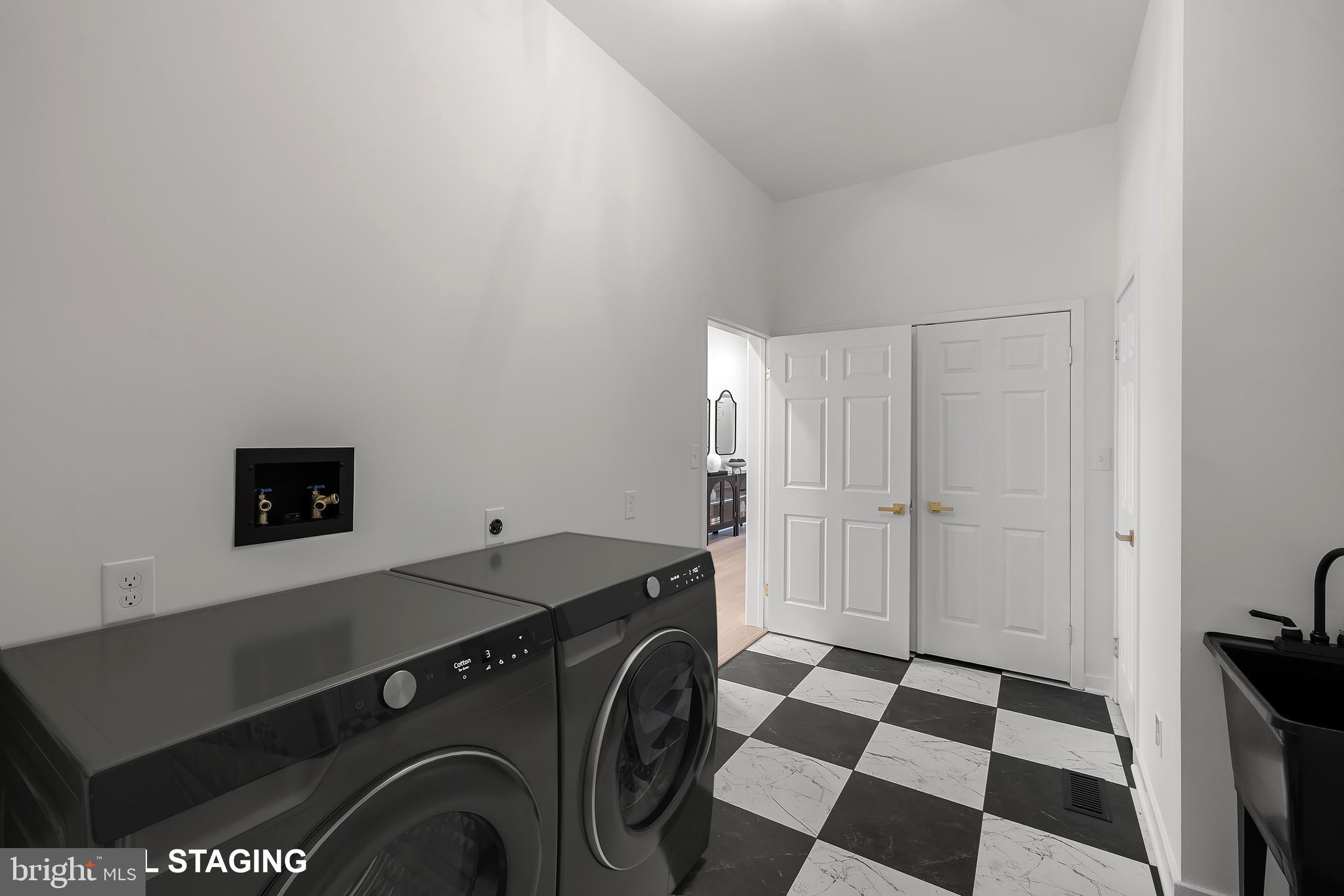 VELVET VALLEY - Residential