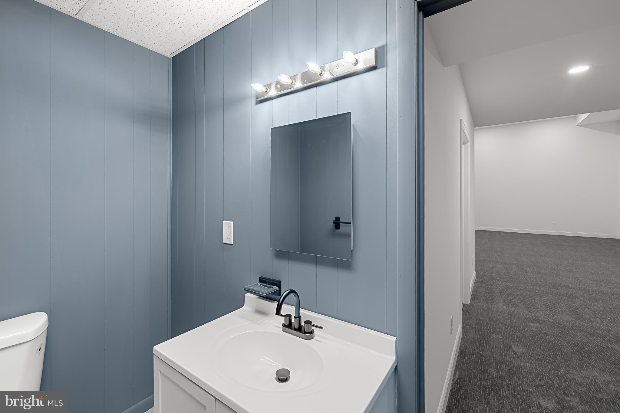 VELVET VALLEY - Residential