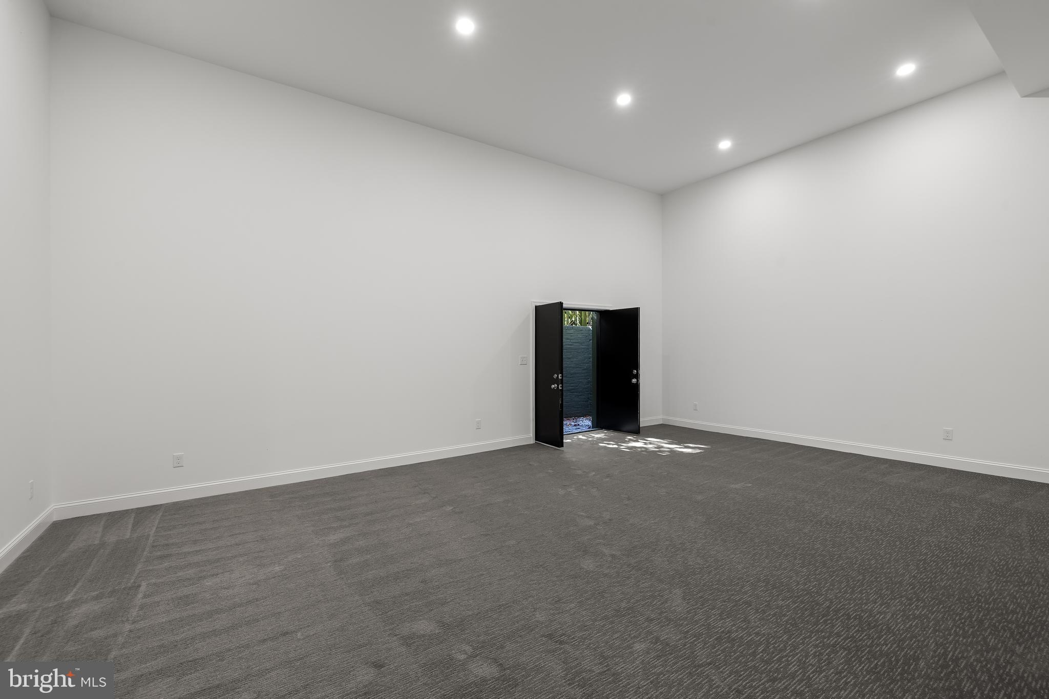 VELVET VALLEY - Residential