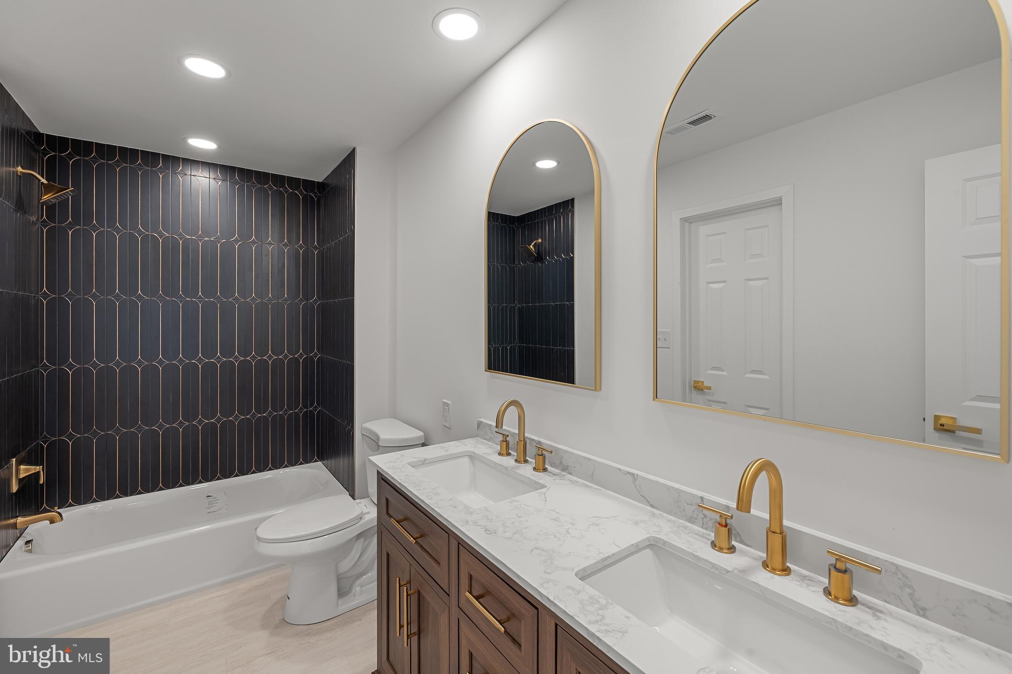 VELVET VALLEY - Residential