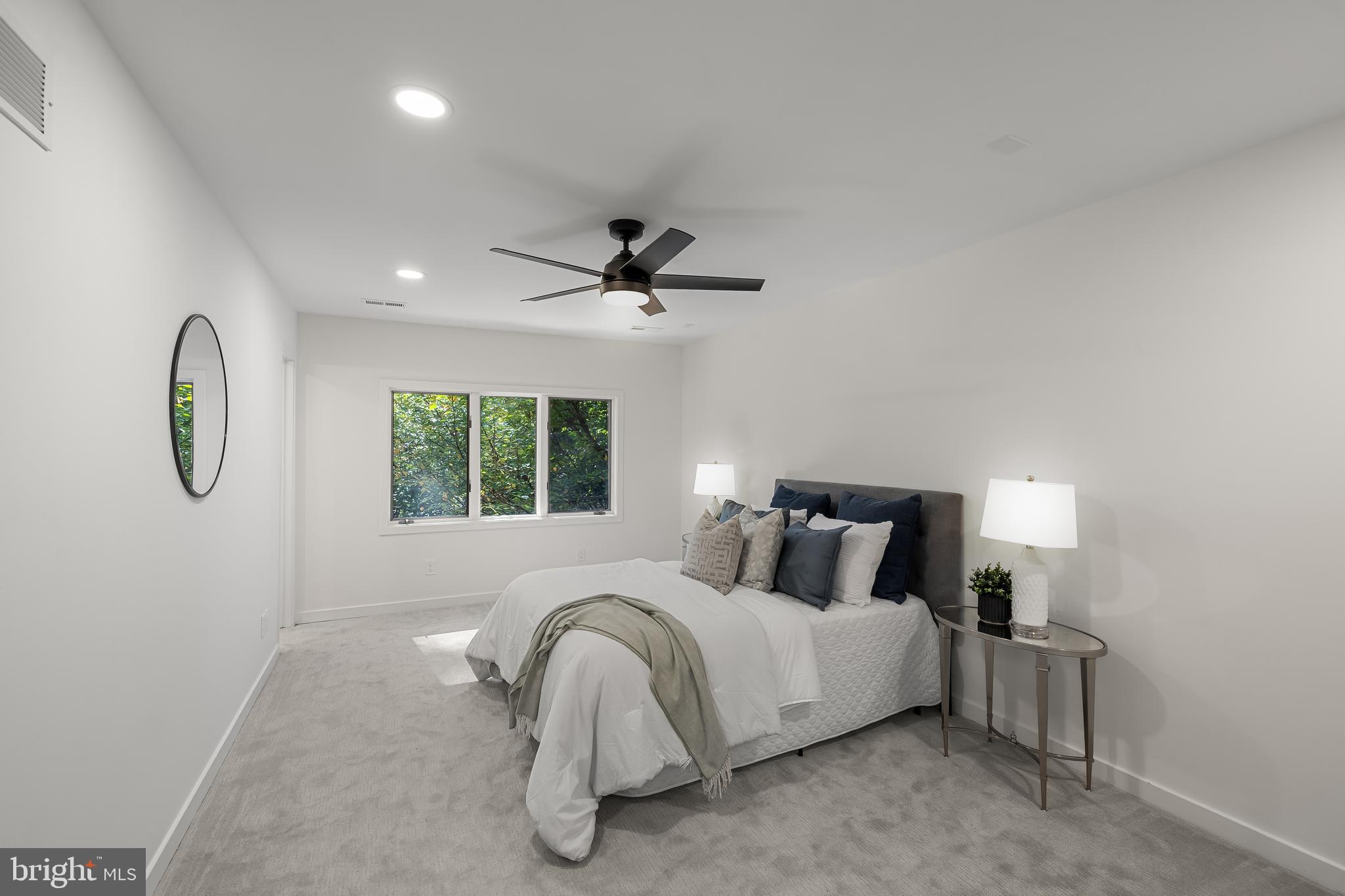 VELVET VALLEY - Residential