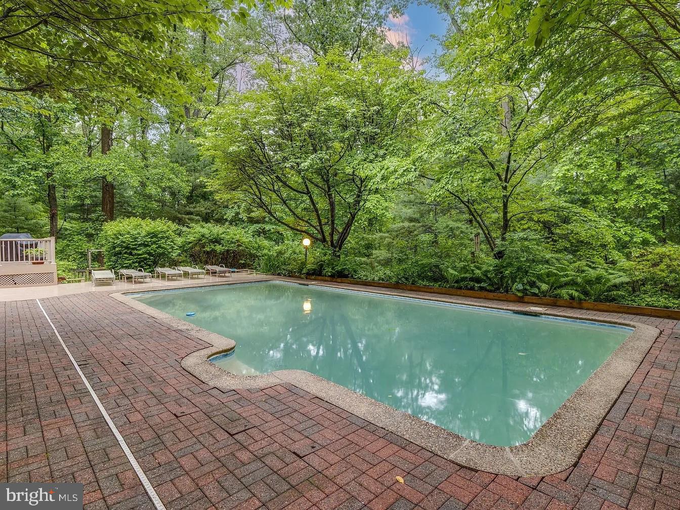 VELVET VALLEY - Residential