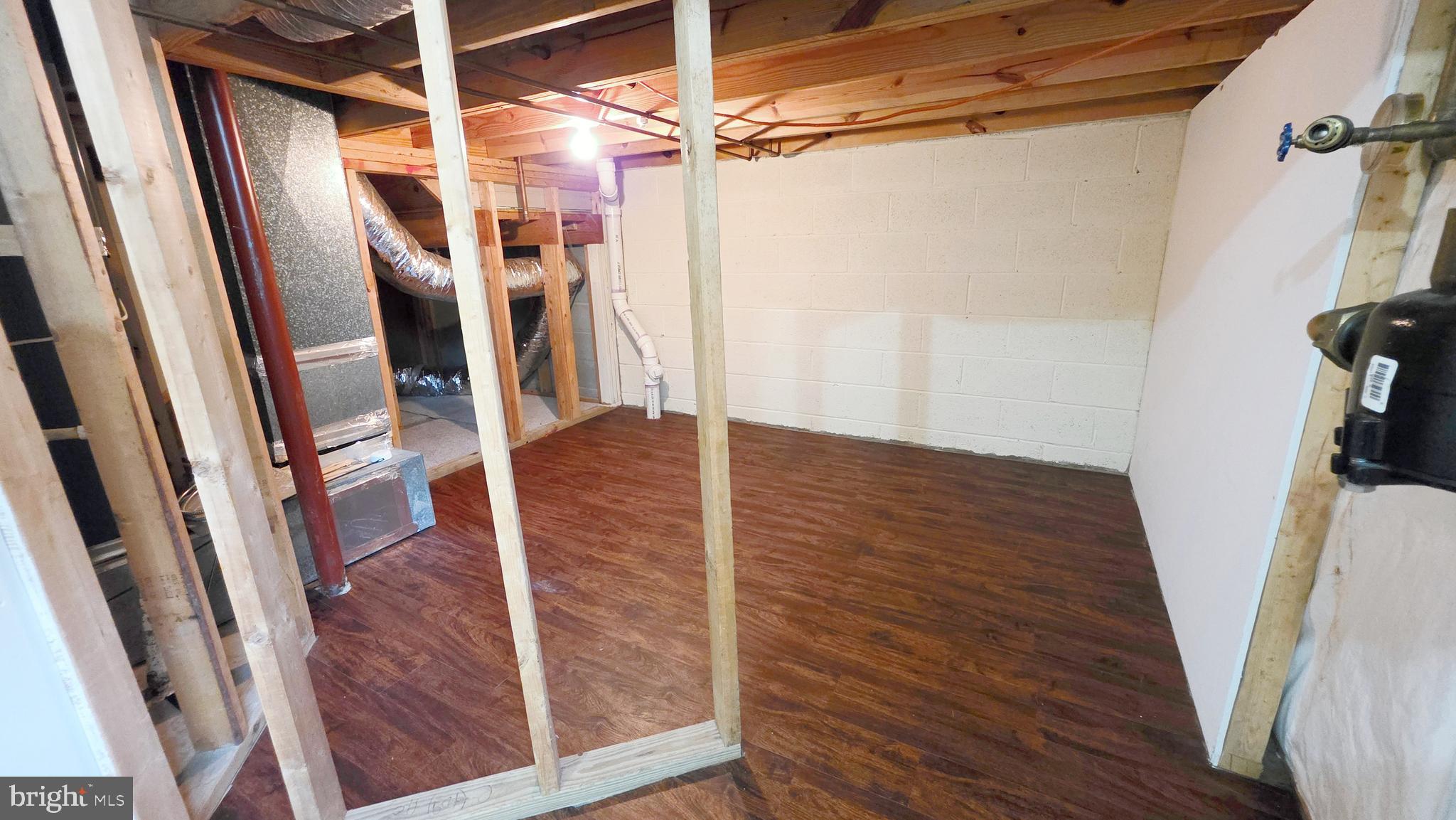 CHURCHILL TOWN SECTOR - Residential