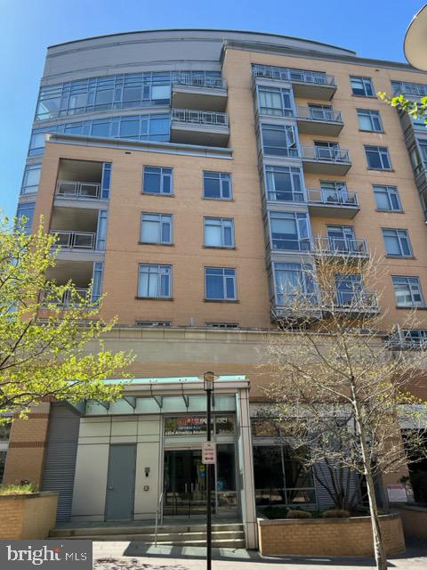 Condo For Rent - 6506 America Boulevard #408<br/> HYATTSVILLE, MD 20782