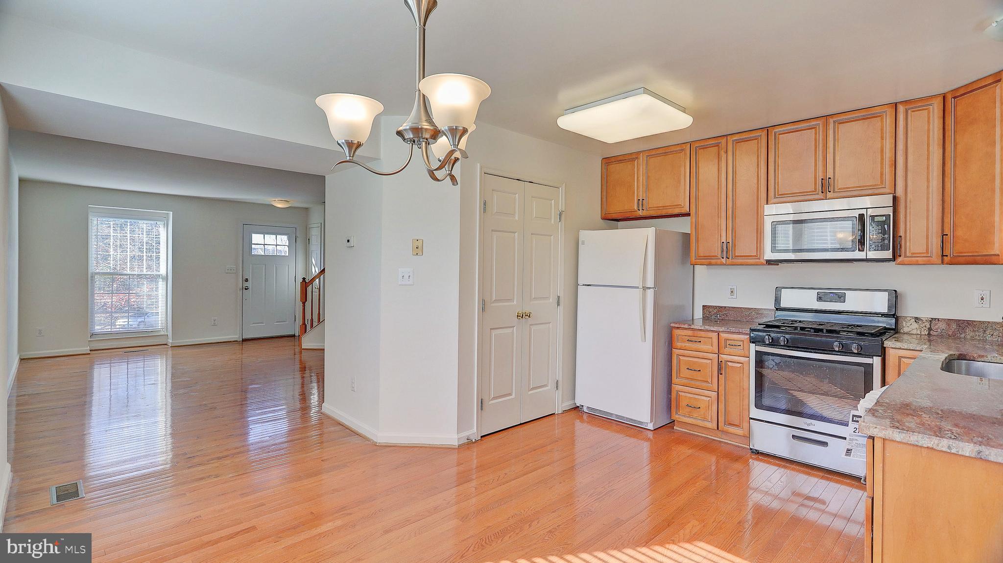 CENTRE RIDGE - Residential Lease