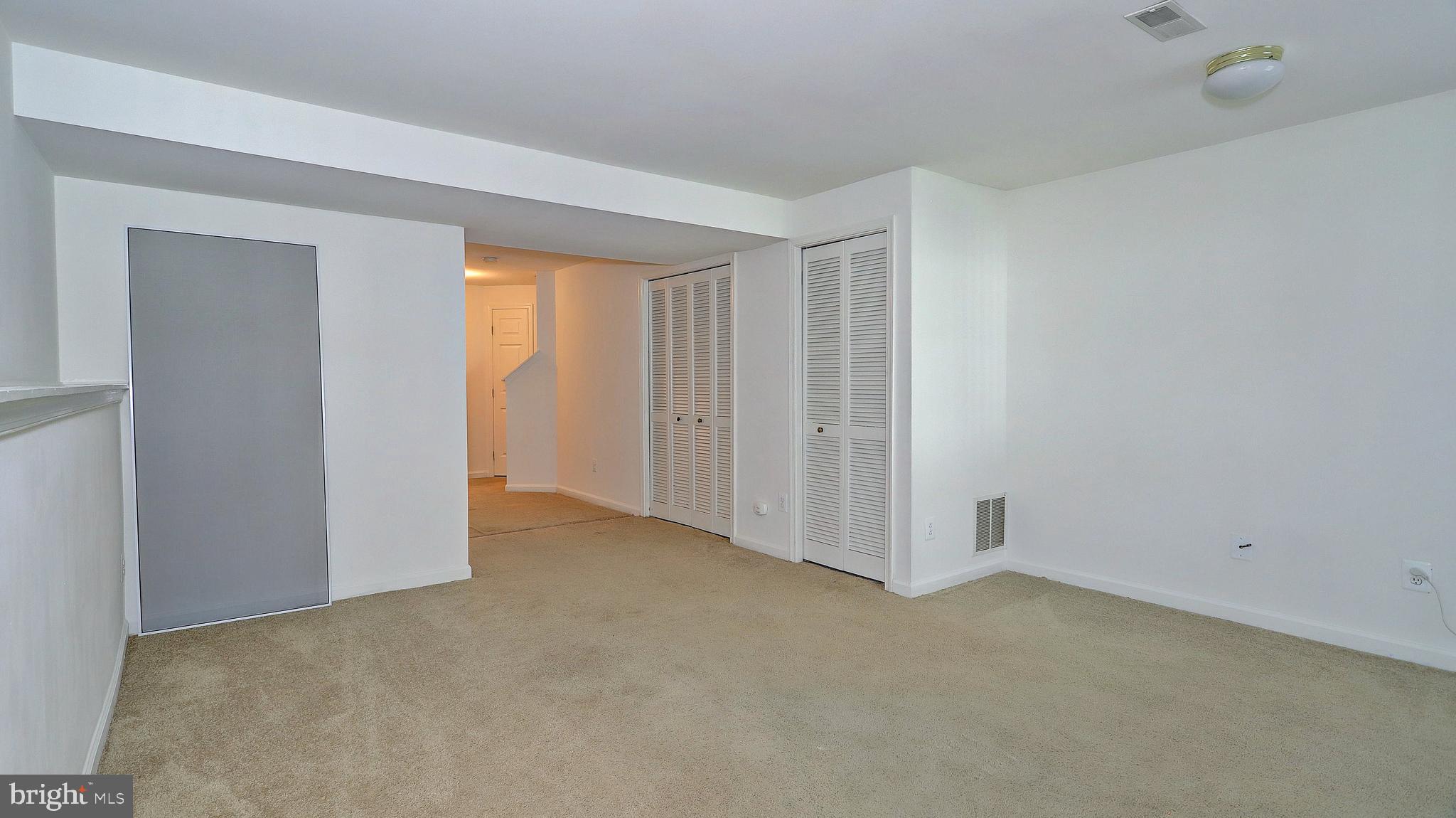 CENTRE RIDGE - Residential Lease