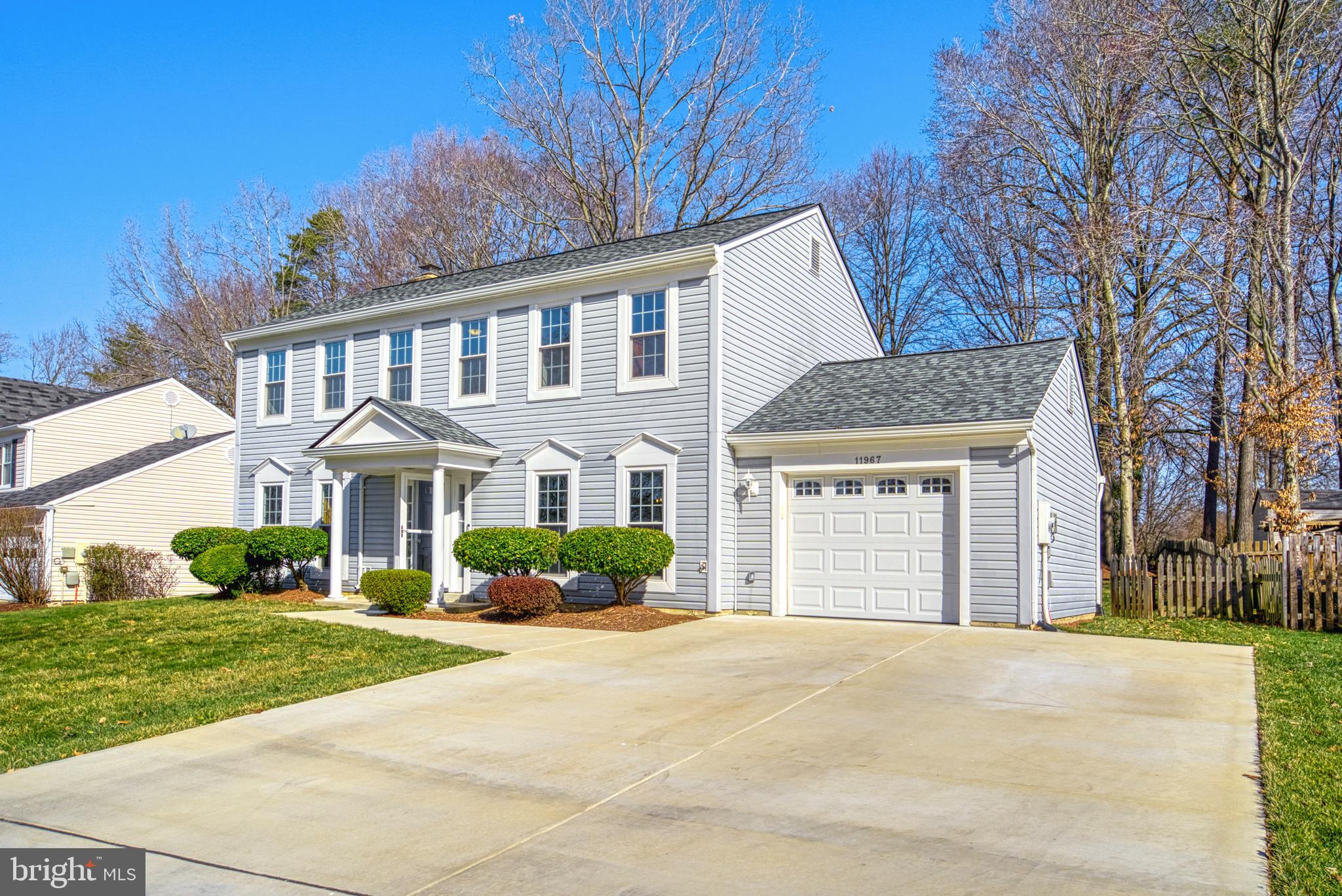 LAKE RIDGE - Residential