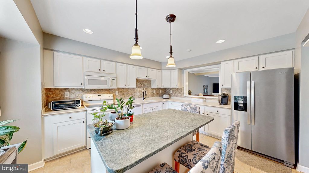 Photo of 32 Woods Way, WILMINGTON, DE 19809 (MLS # DENC2095264)