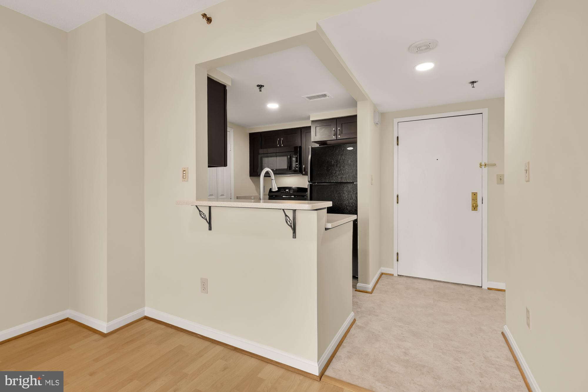 THE CHRISTOPHER - Residential