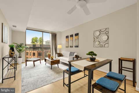 Condo For Sale - 4808 Moorland Lane #614<br/> BETHESDA, MD 20814