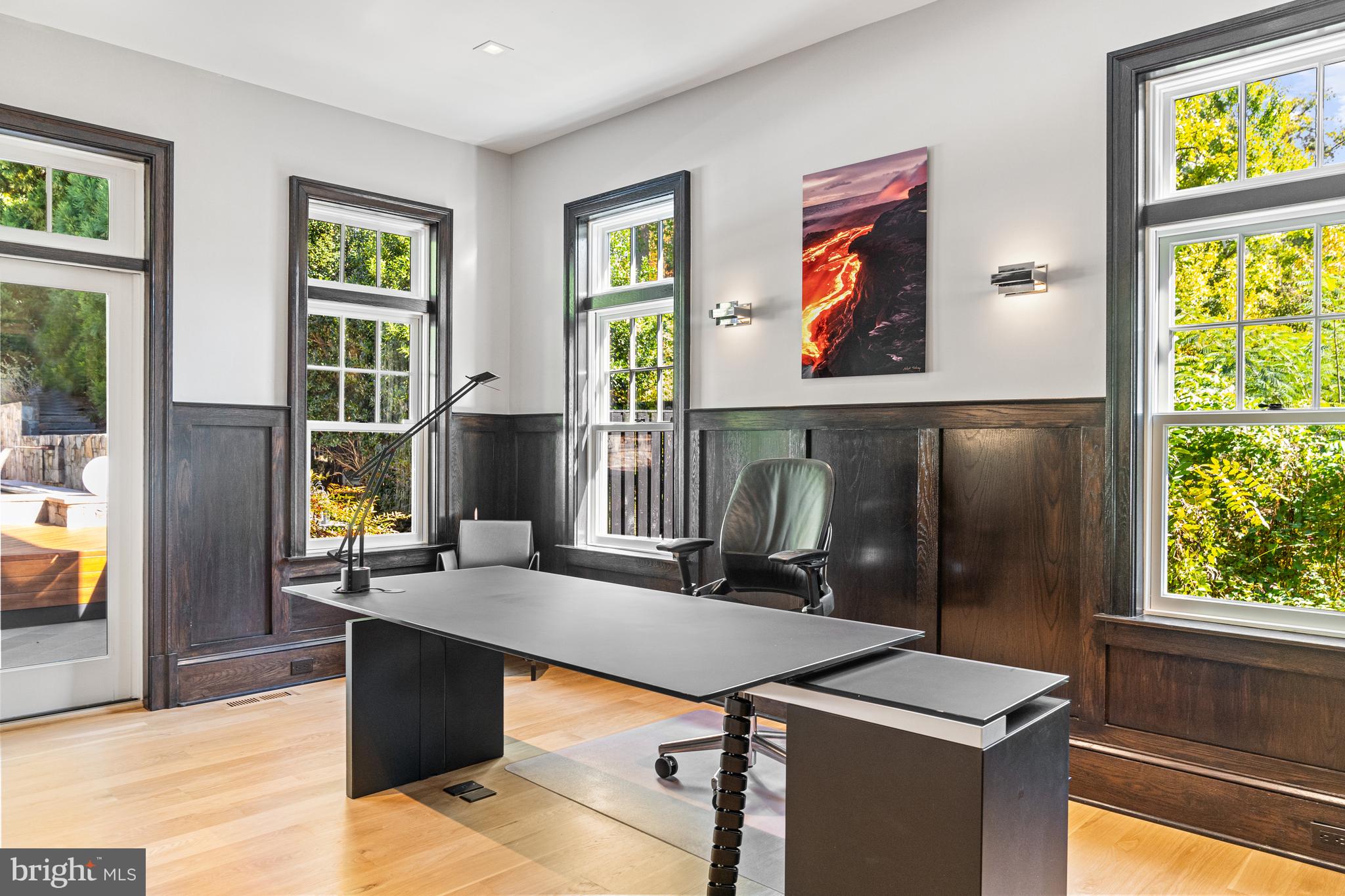 COUNTRY CLUB HILLS - Residential