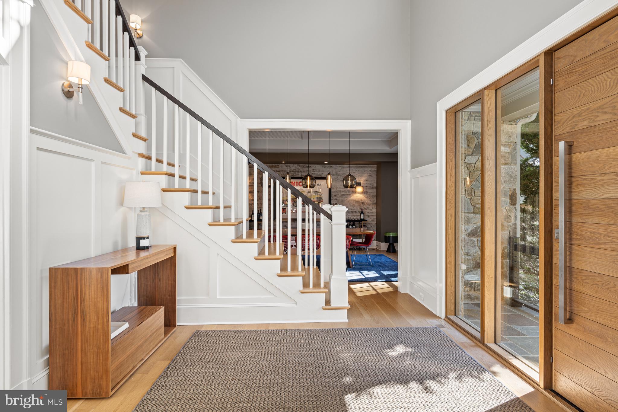 COUNTRY CLUB HILLS - Residential