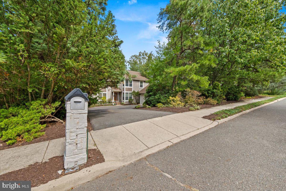 21 CHATHAM DRIVE