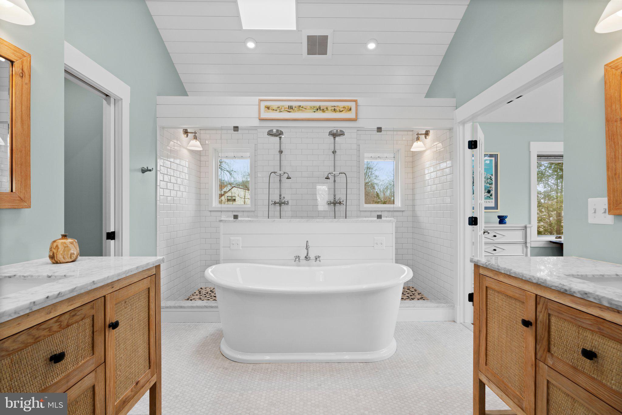 ARDEN ON THE SEVERN - Residential