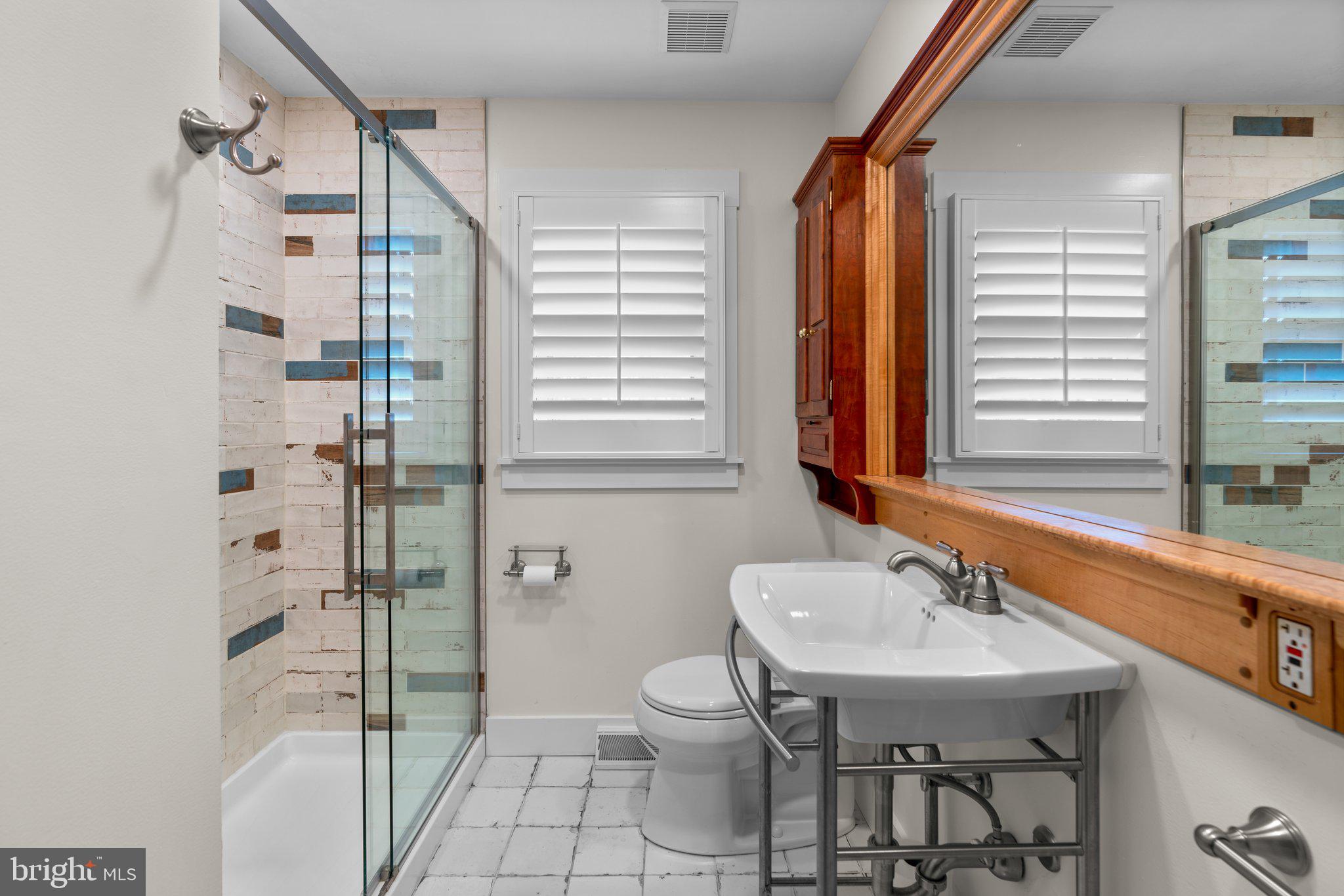 ARDEN ON THE SEVERN - Residential