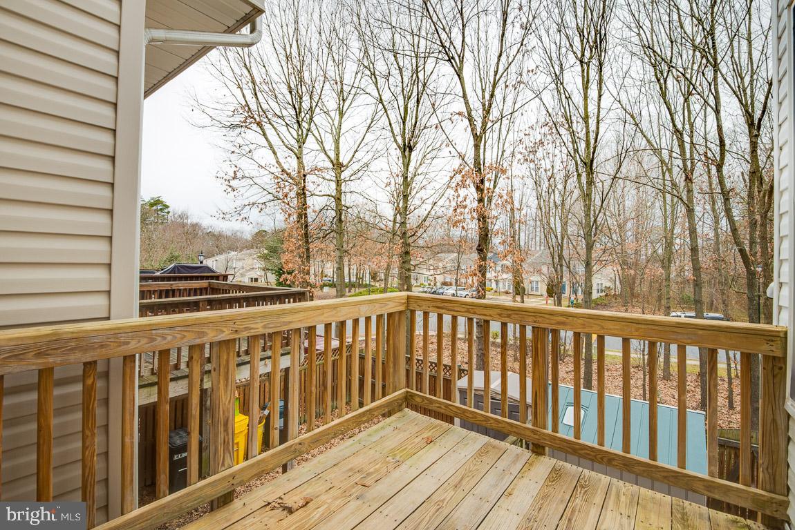 CARRIAGE PINES/LAKE VILL - Residential