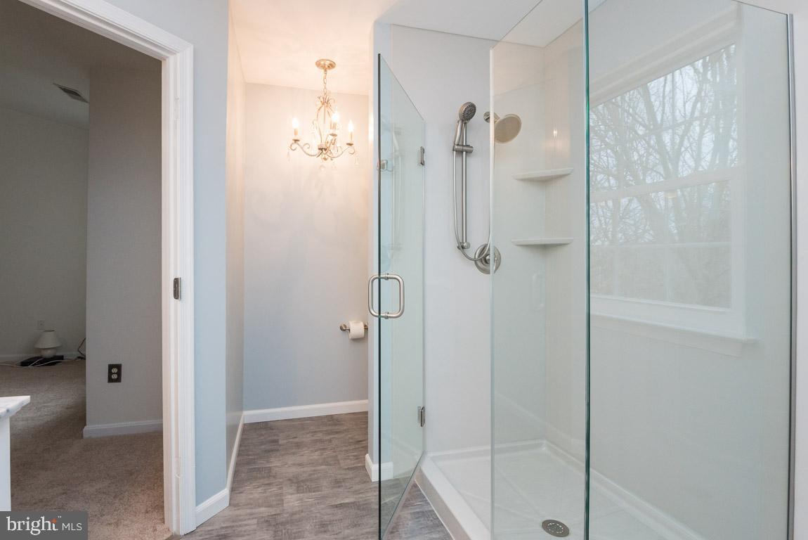 CARRIAGE PINES/LAKE VILL - Residential