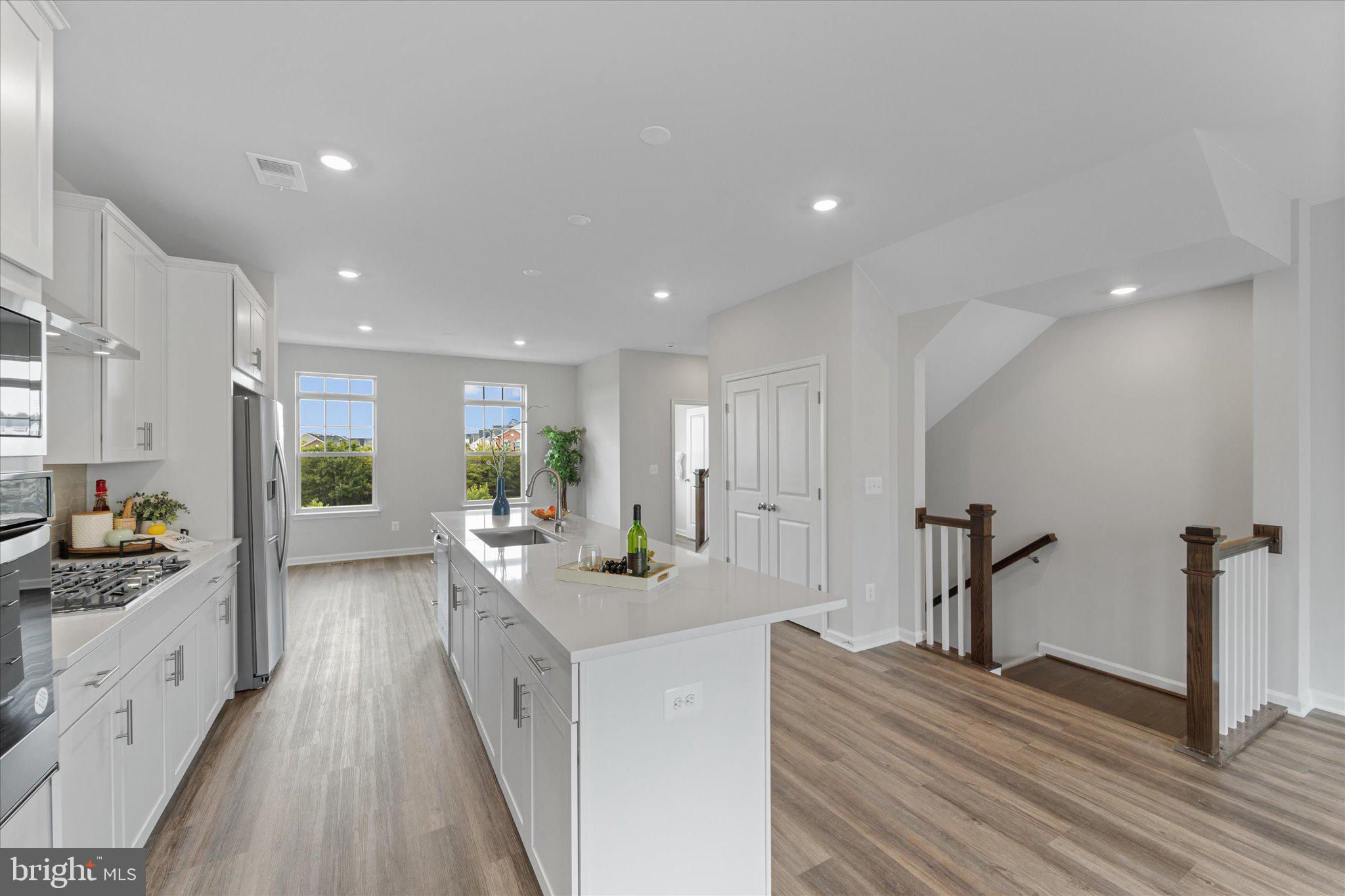 POTOMAC STATION MARKETPLACE - Residential Lease