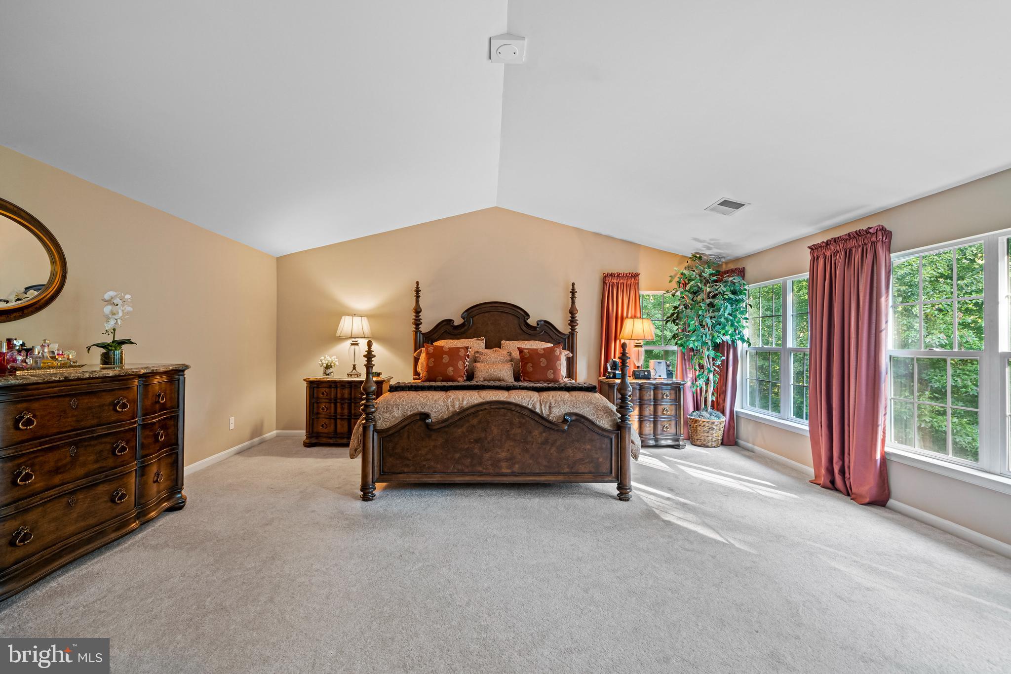 FOREST RUN - Residential