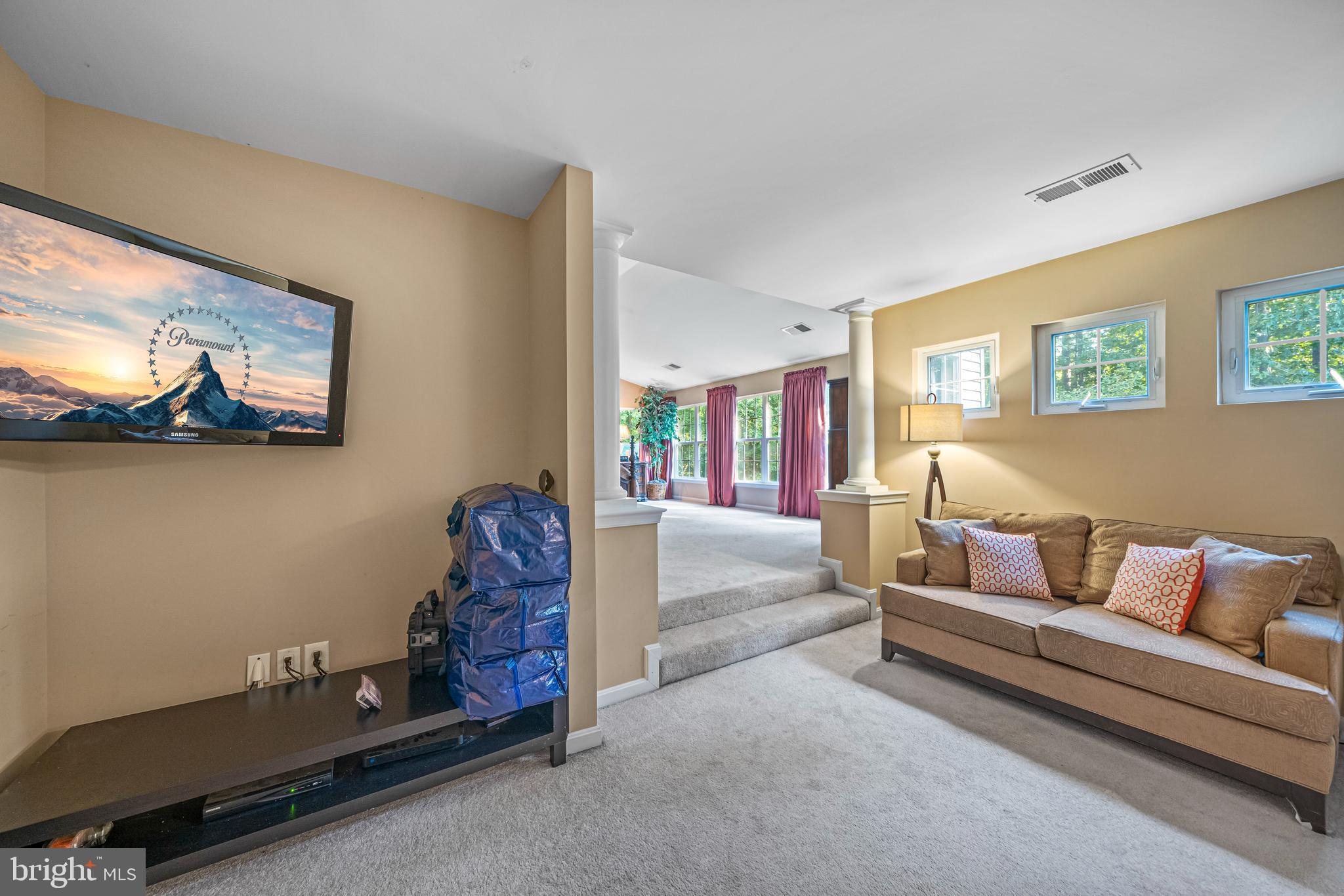 FOREST RUN - Residential