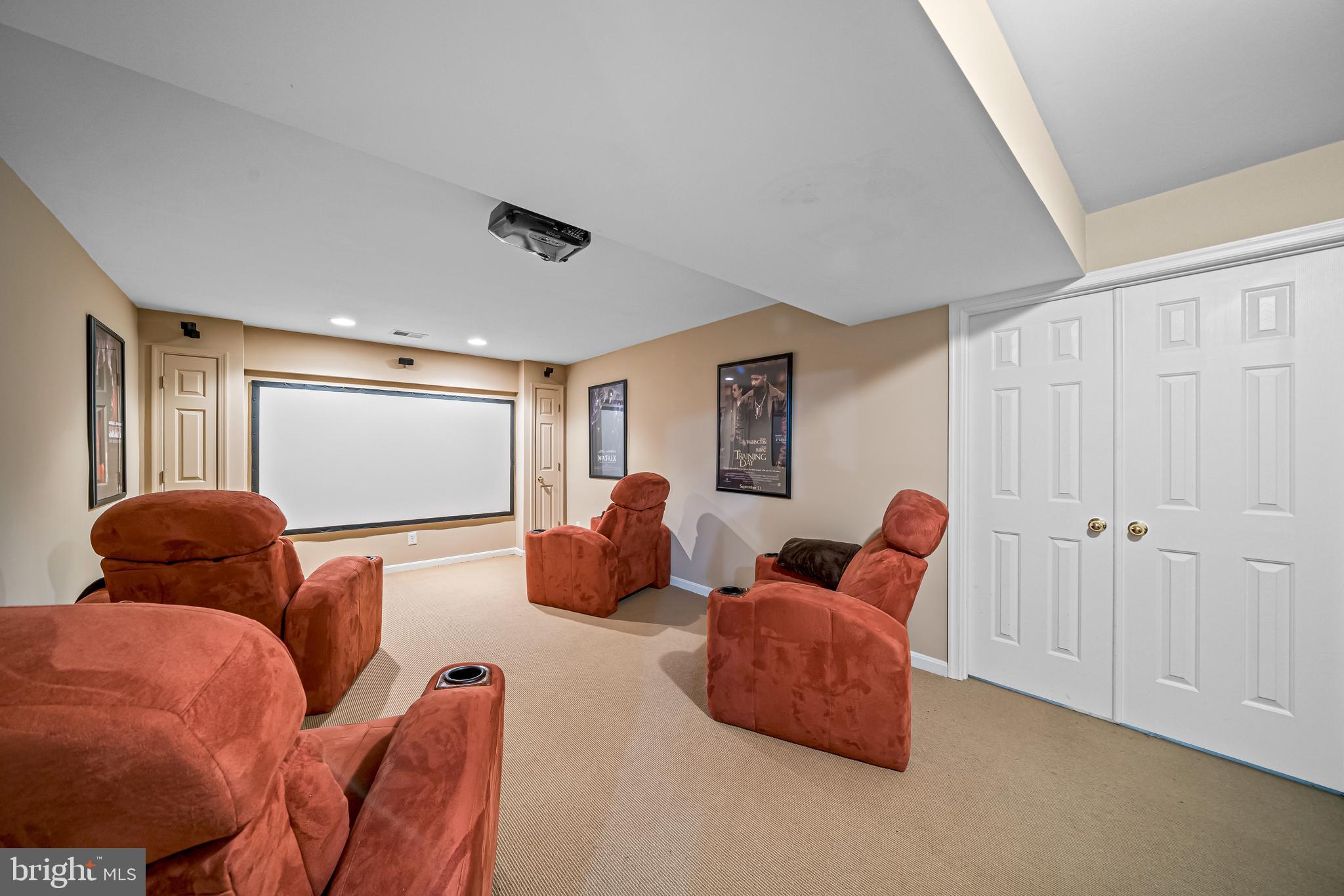 FOREST RUN - Residential