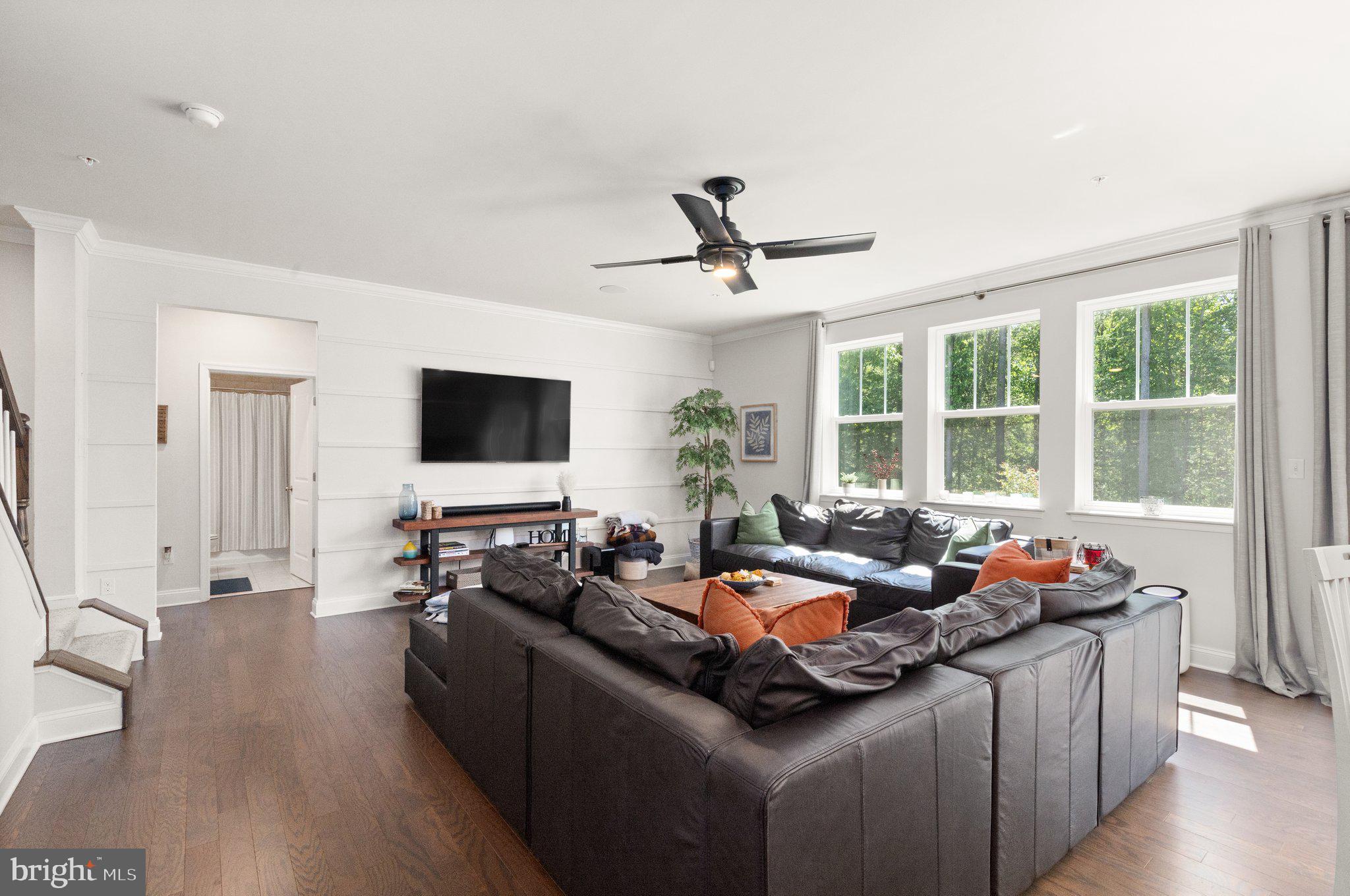 MONARCH GLEN - Residential