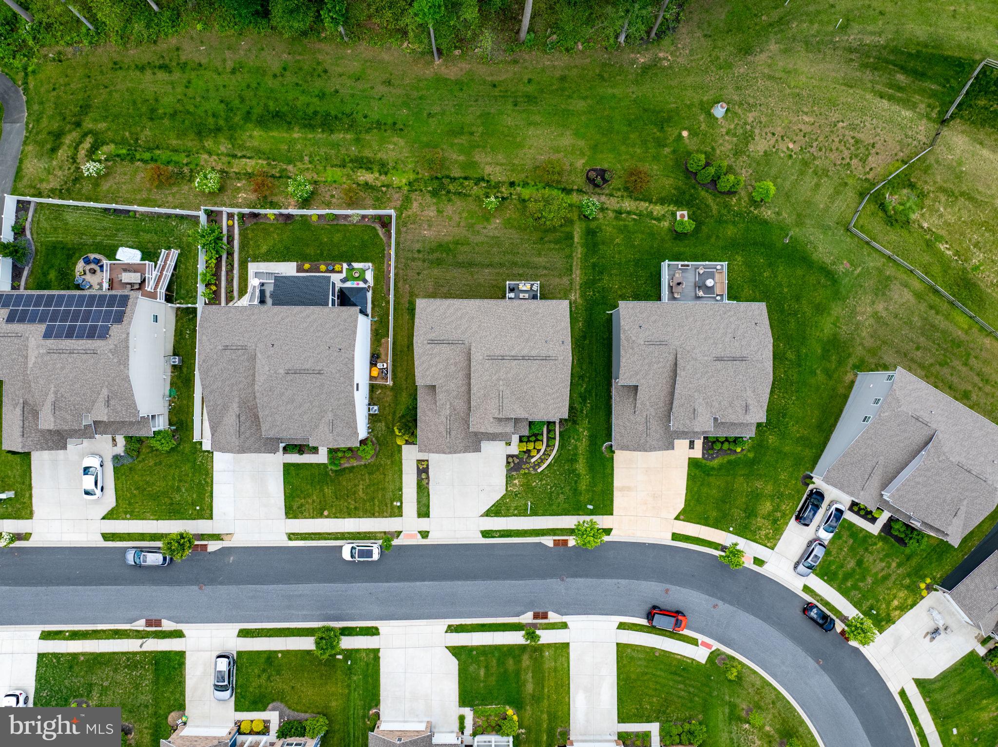 MONARCH GLEN - Residential