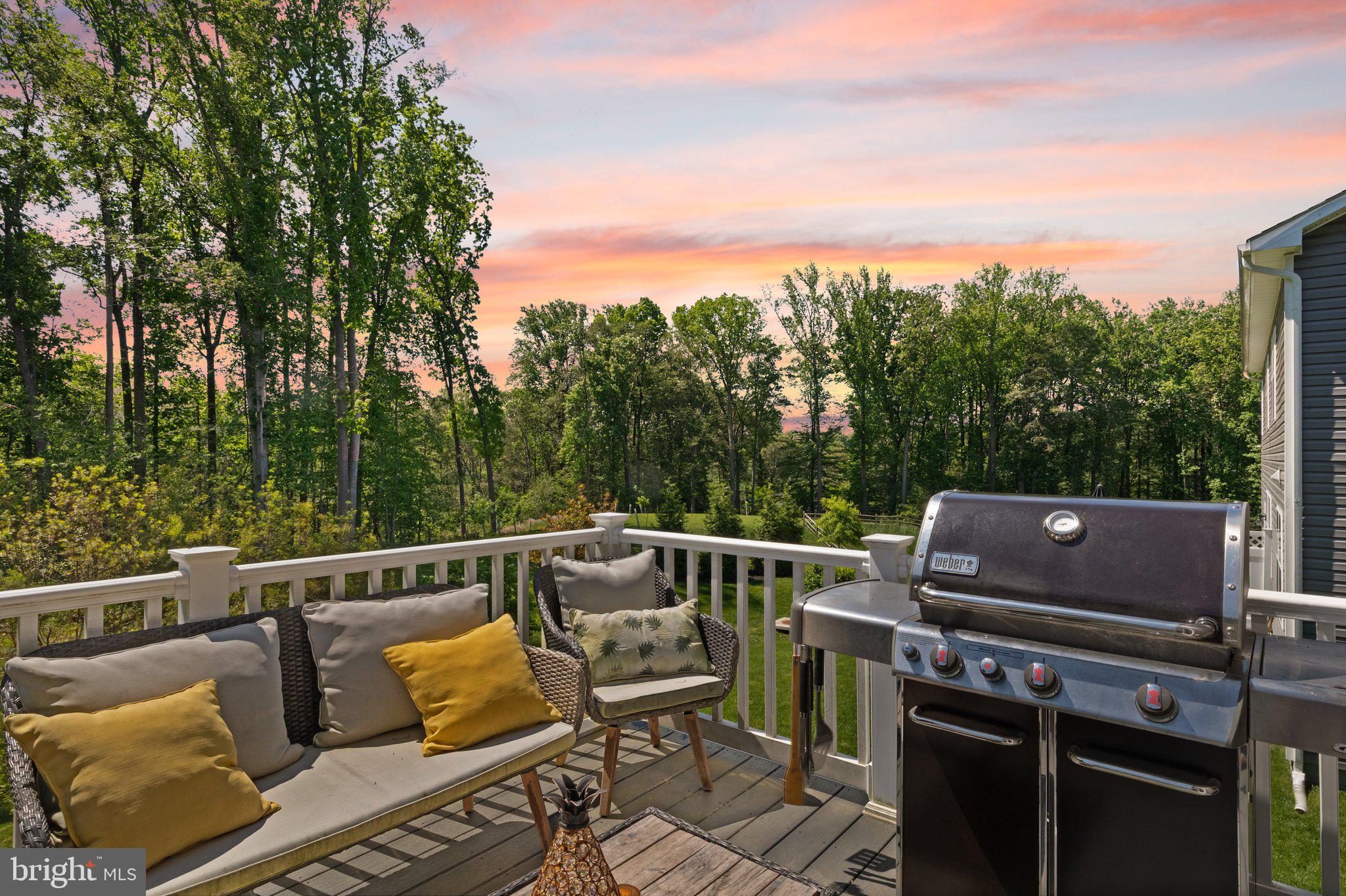 MONARCH GLEN - Residential