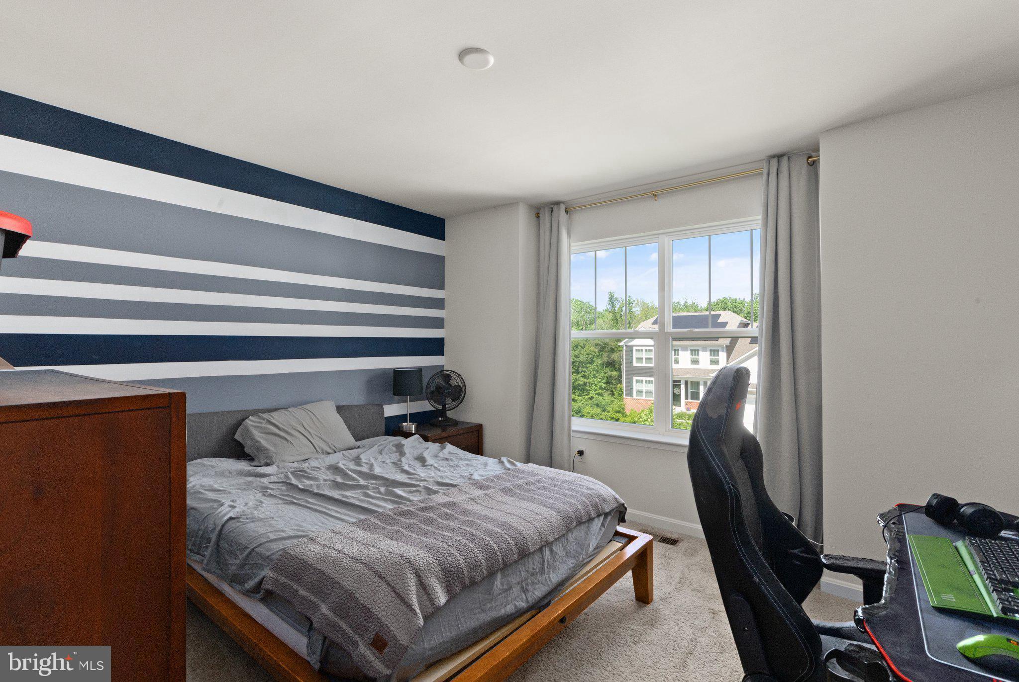 MONARCH GLEN - Residential