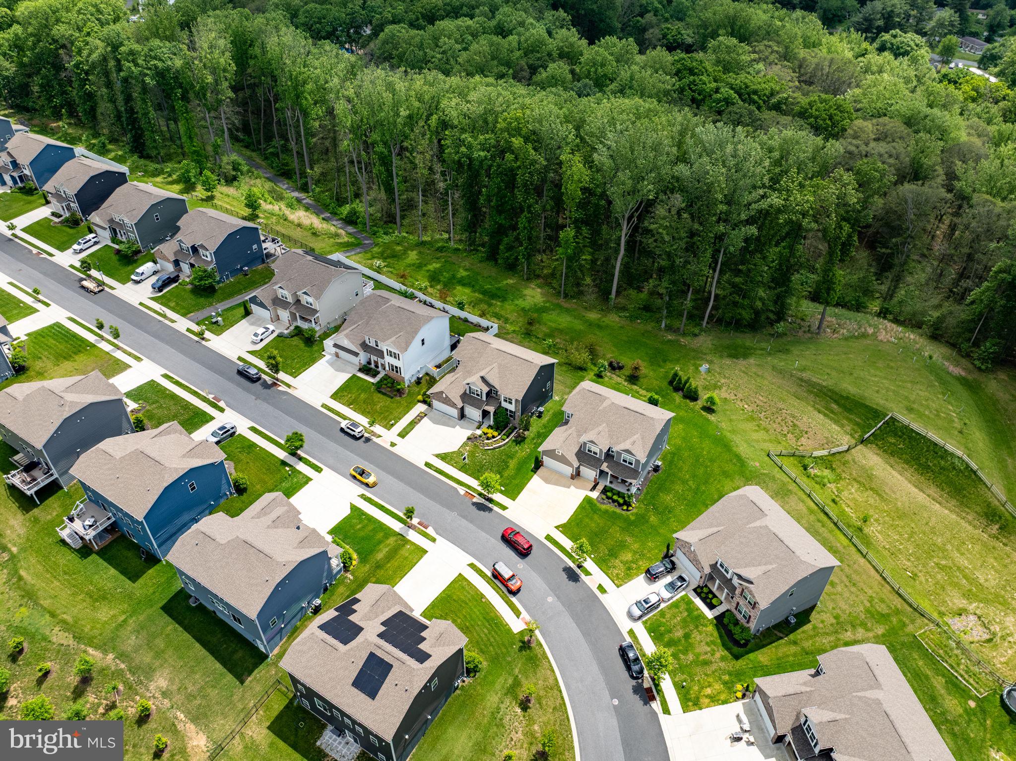 MONARCH GLEN - Residential