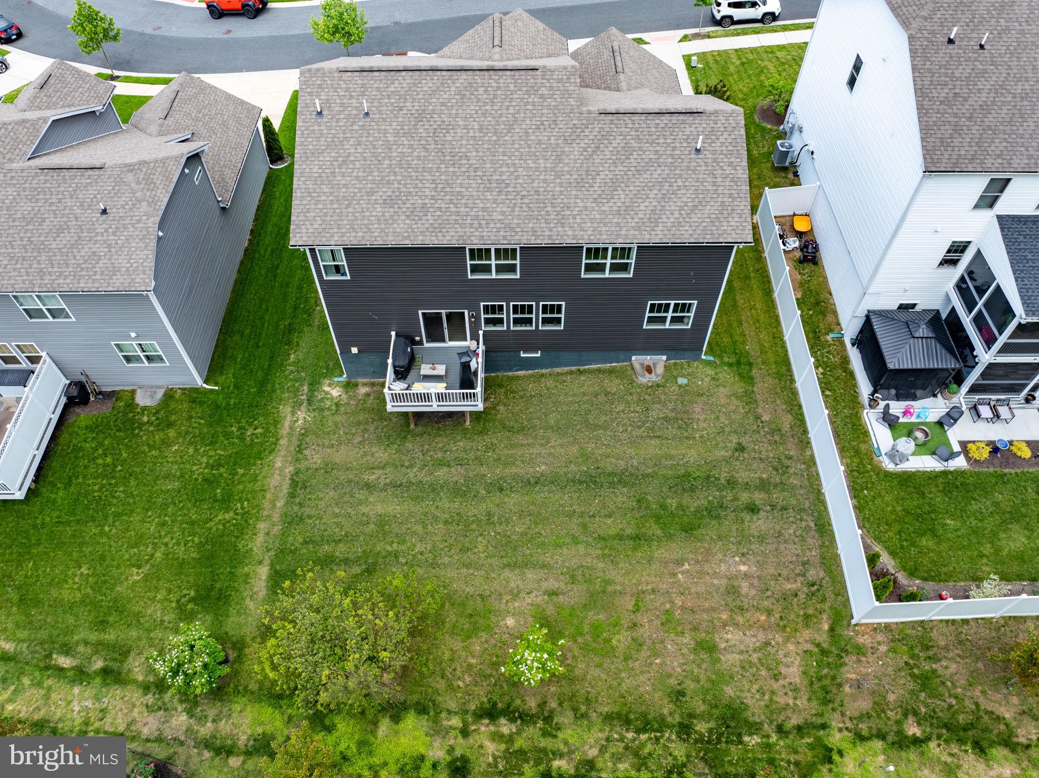 MONARCH GLEN - Residential