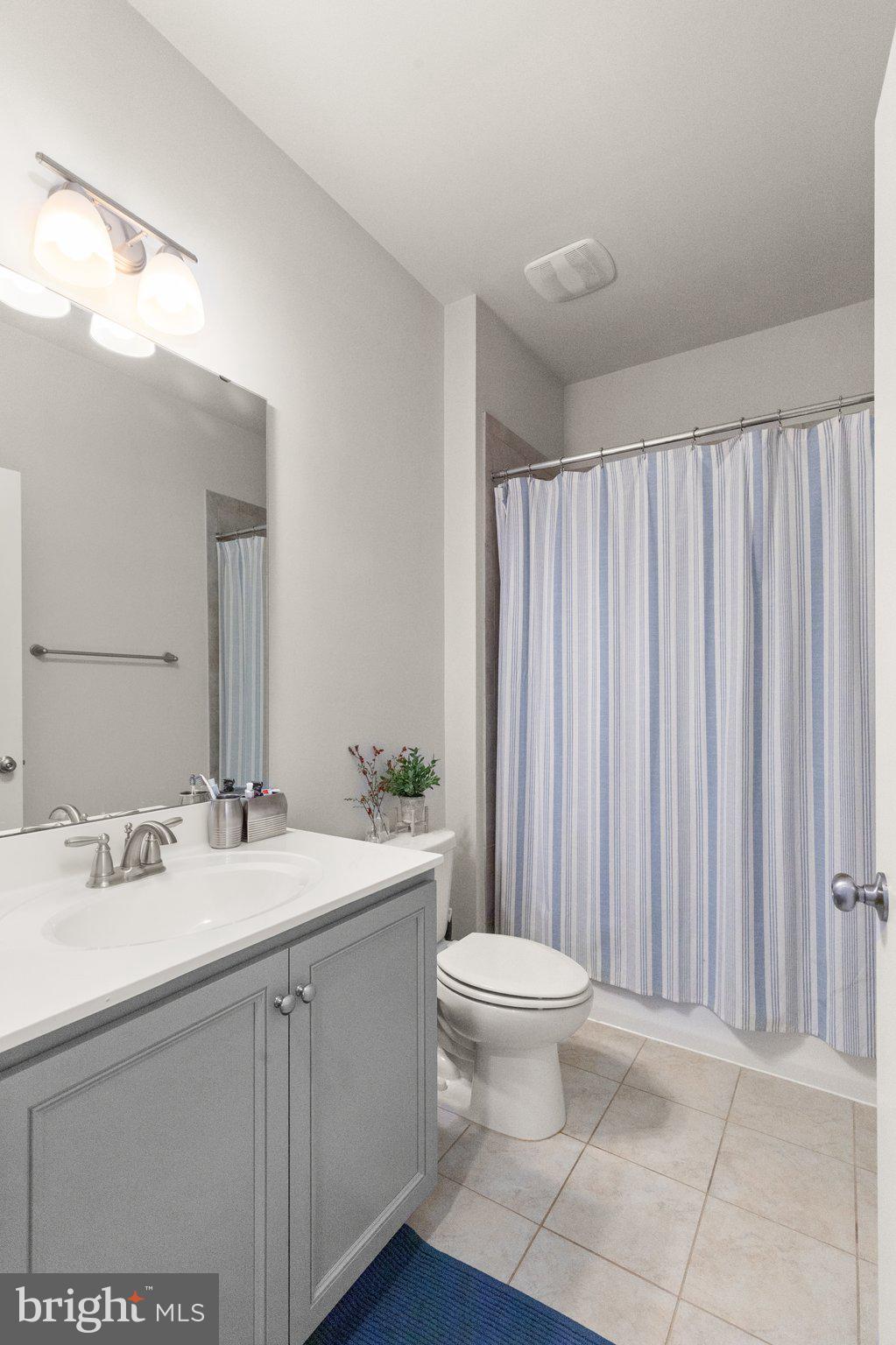 MONARCH GLEN - Residential