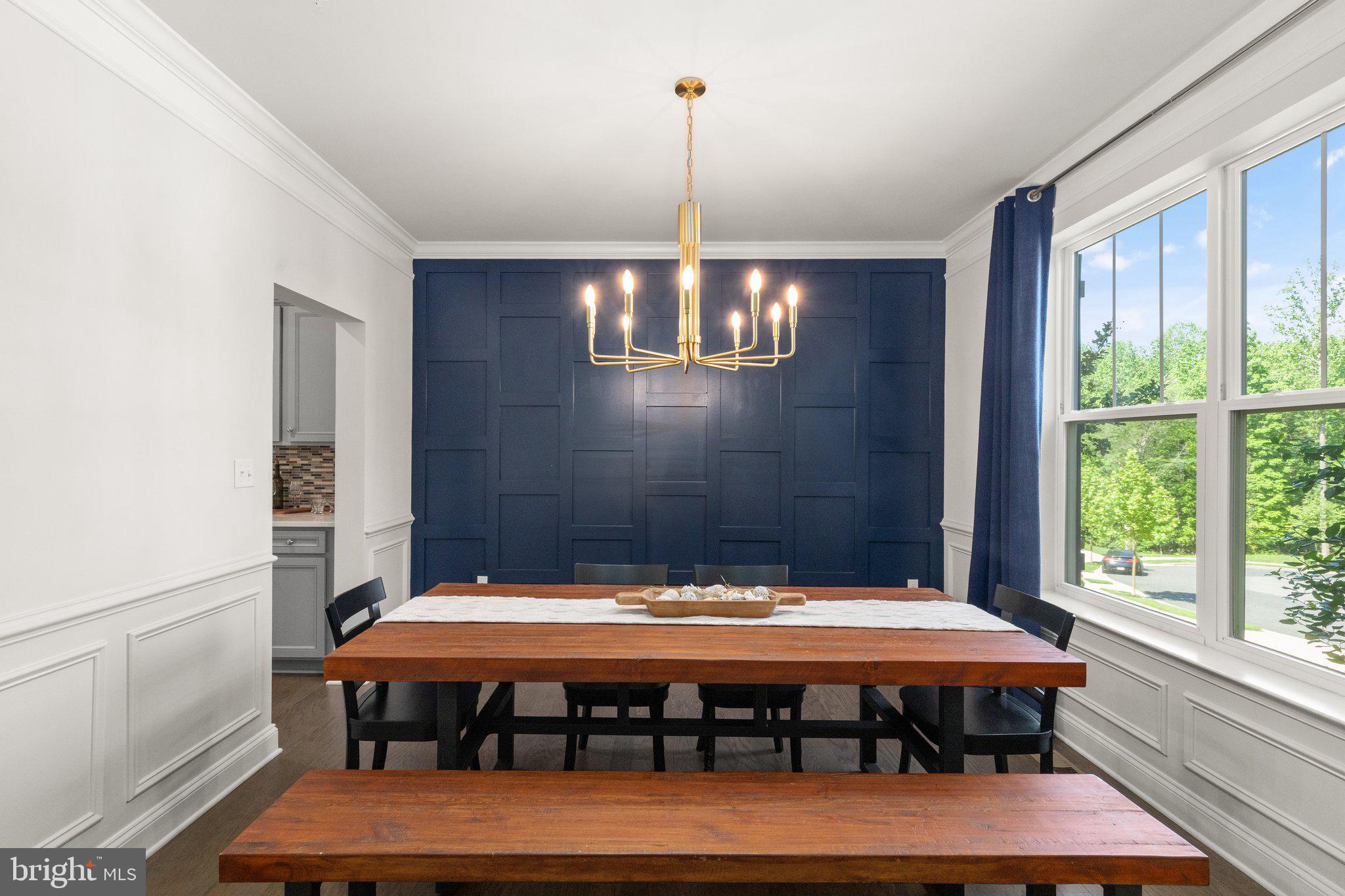 MONARCH GLEN - Residential