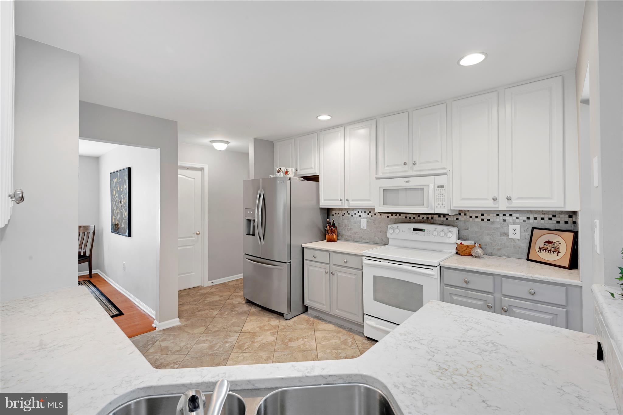 GREENS AT HAWK VALLEY - Residential