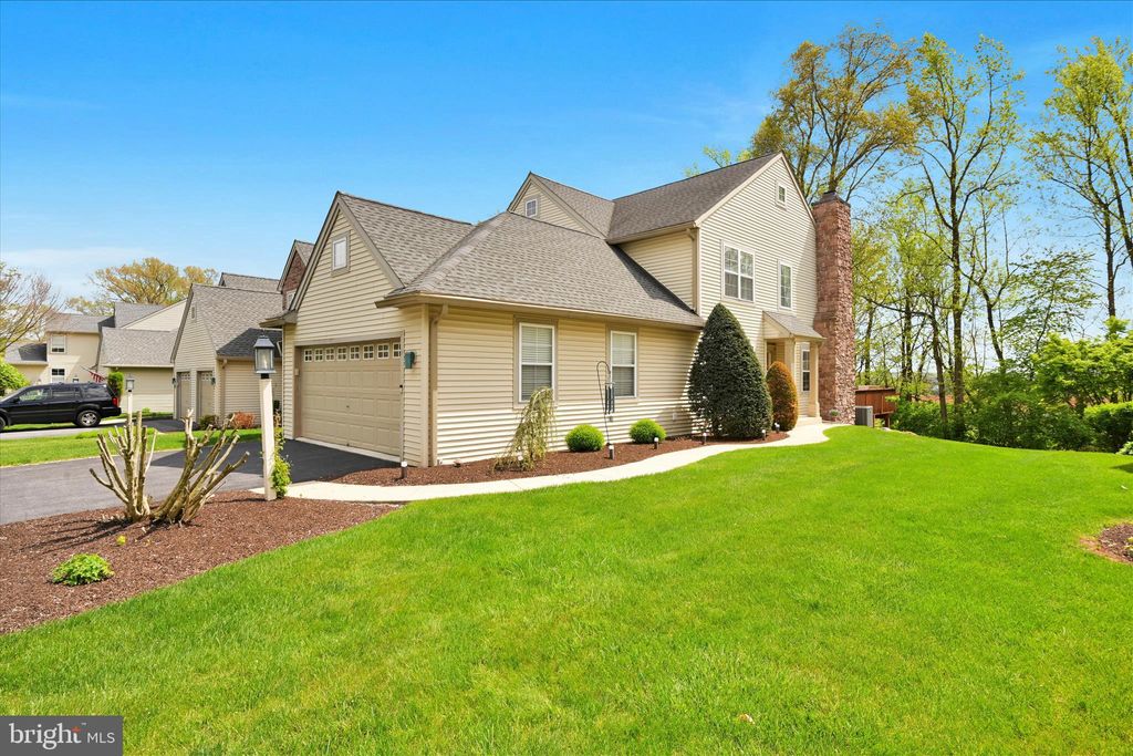 Photo of 115 Hawk Valley Lane, DENVER, PA 17517 (MLS # PALA2086546)