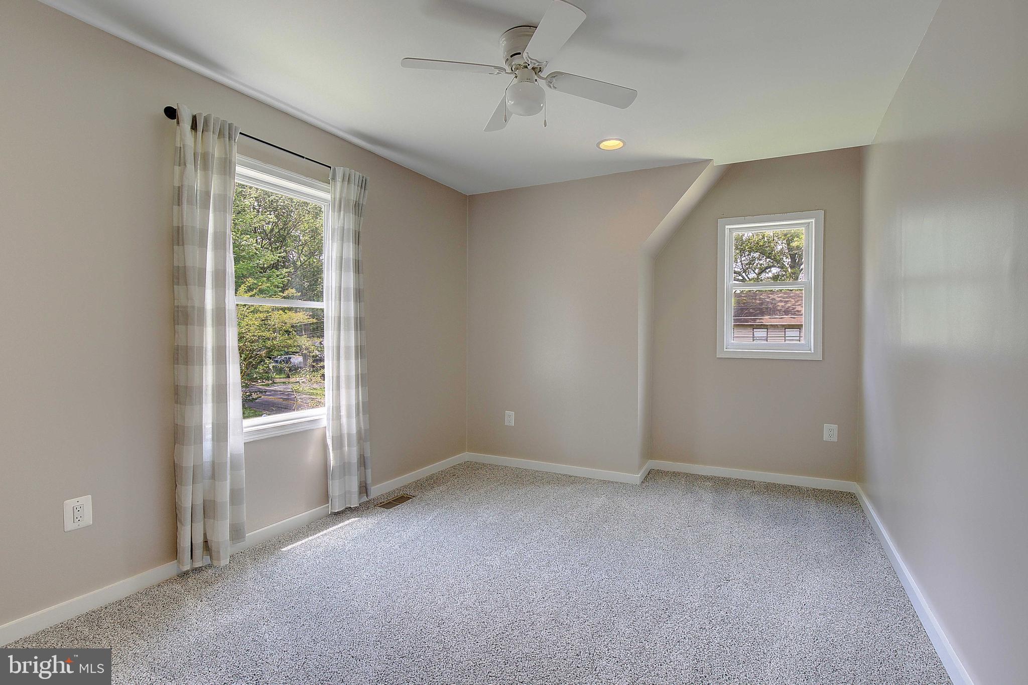 CAPE ANNE - Residential Lease