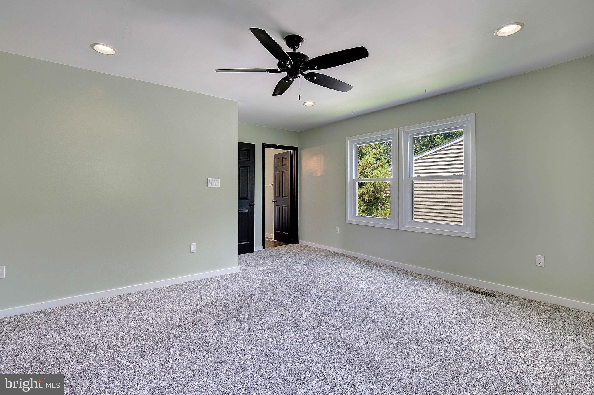 CAPE ANNE - Residential Lease