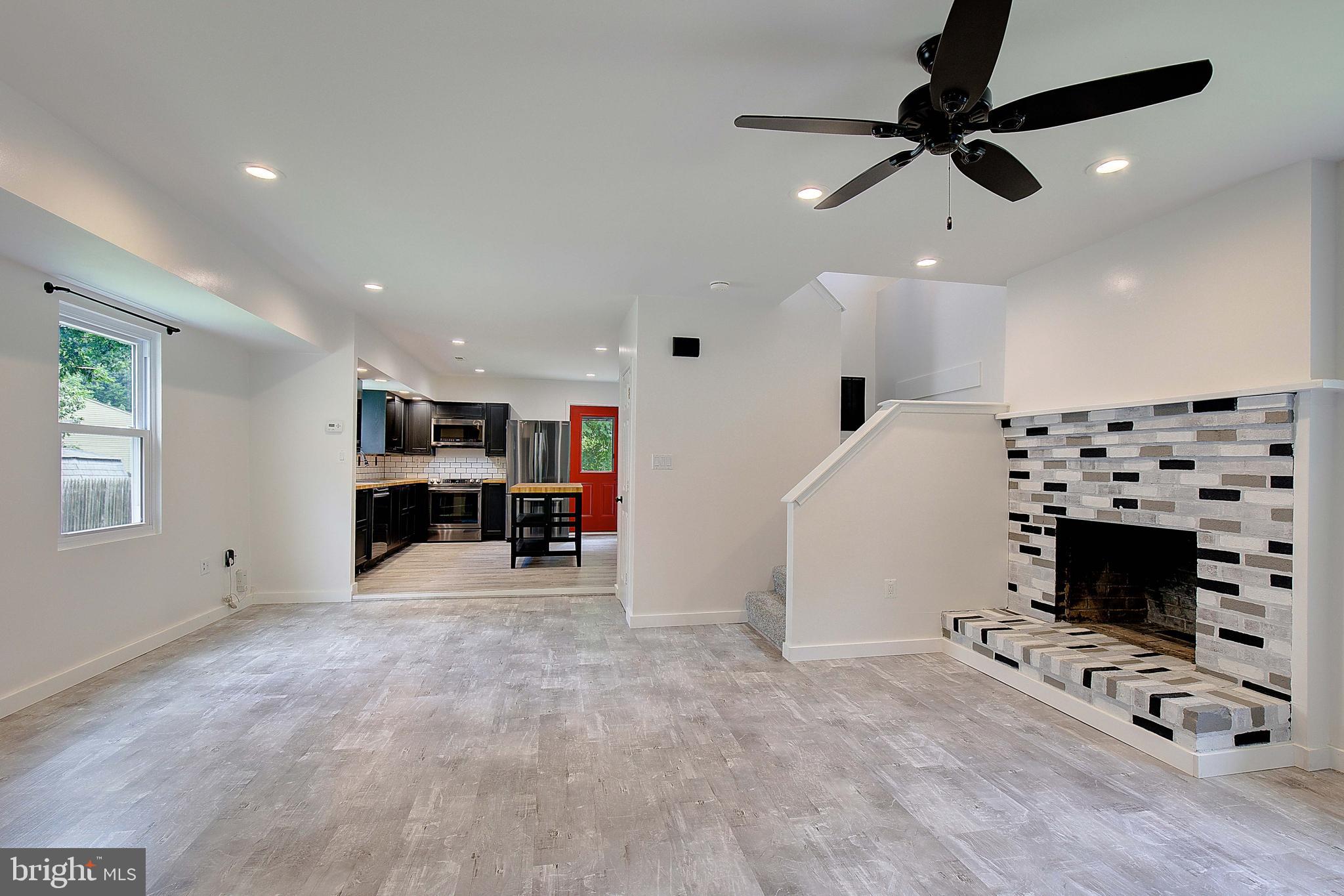 CAPE ANNE - Residential Lease