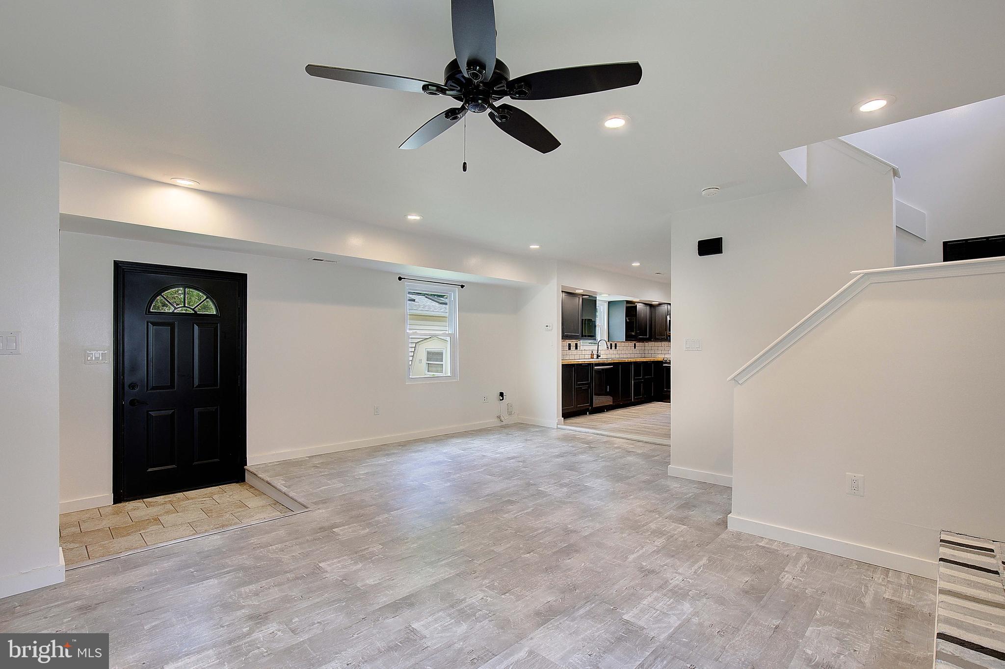 CAPE ANNE - Residential Lease